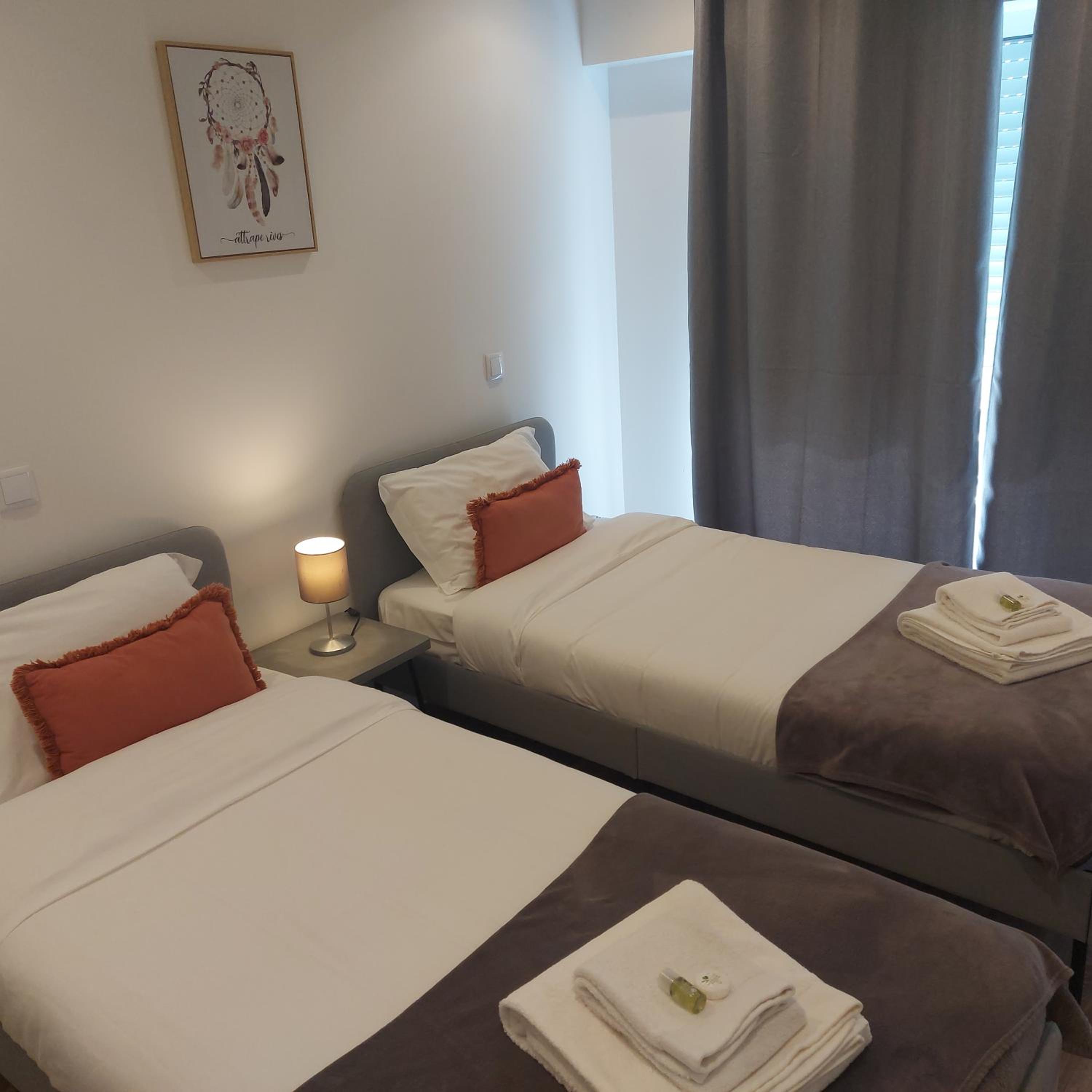 Three-Bedroom Apartment - Photo 9