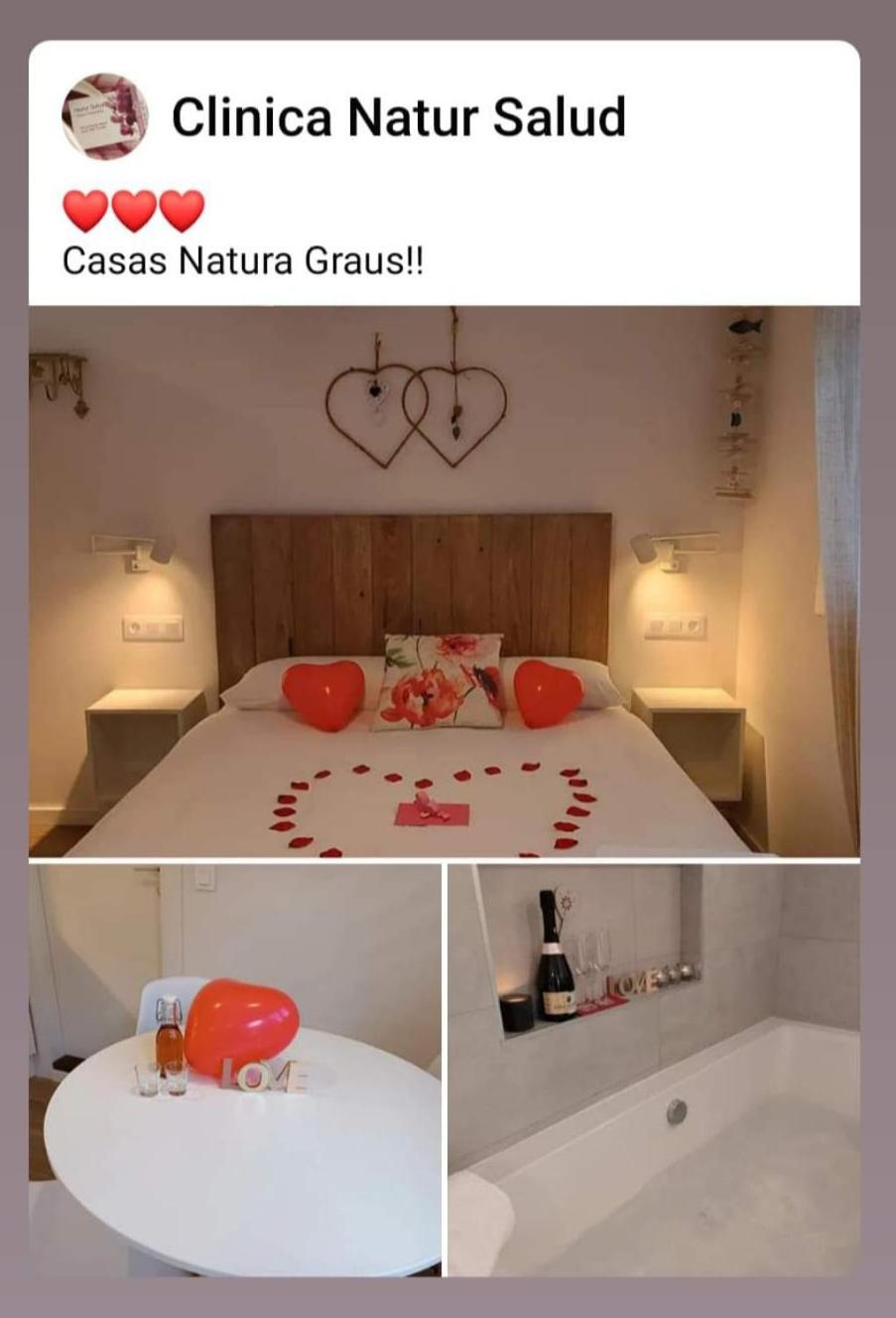 Queen Suite with Spa Bath photo 2