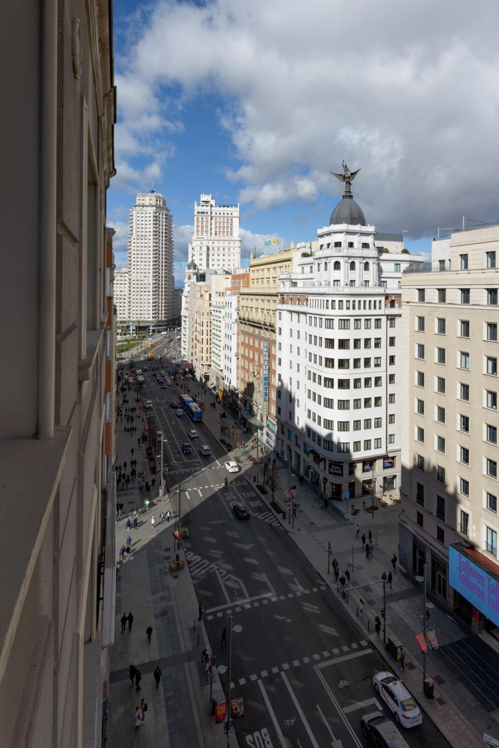 Superior Apartment photo 2