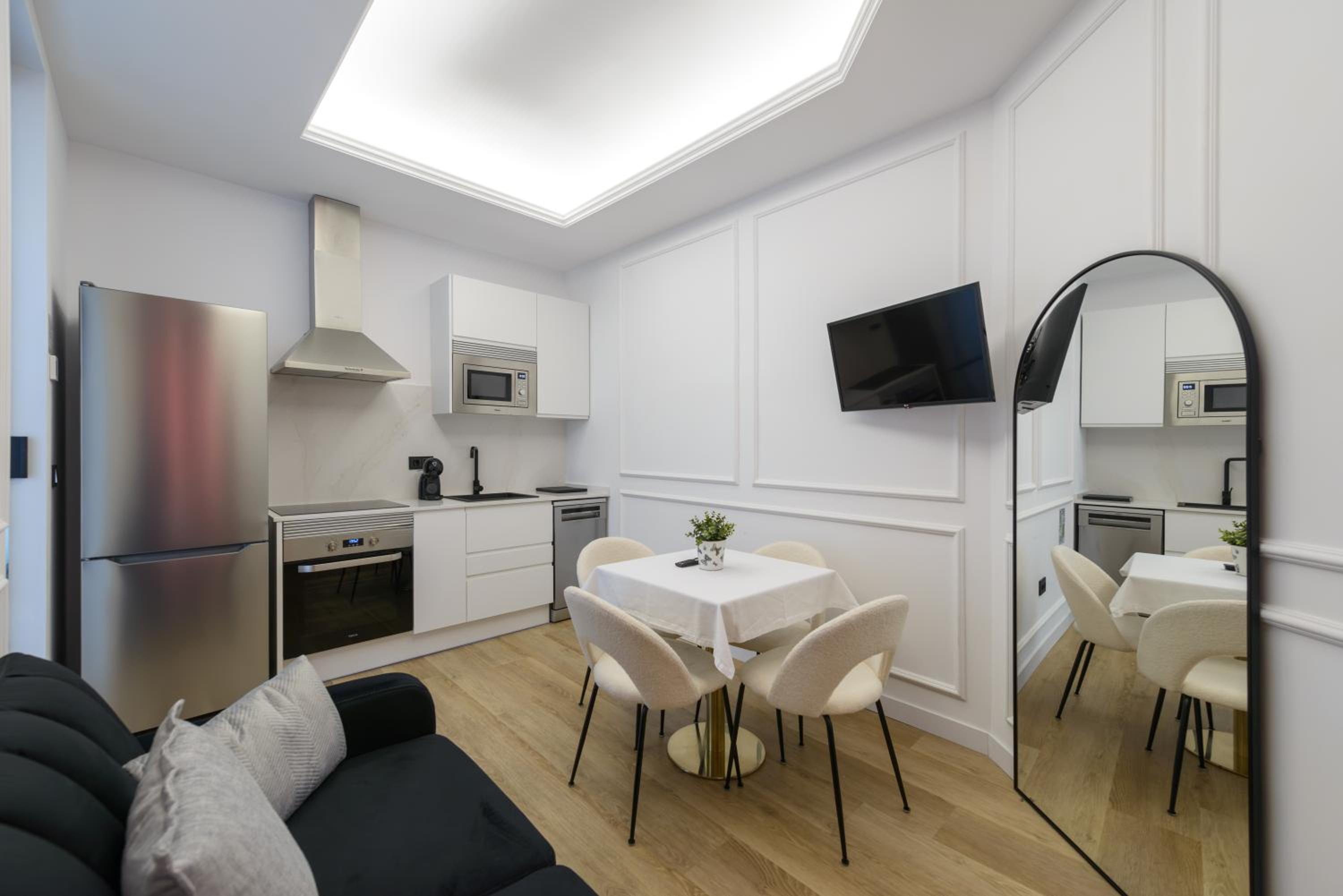 Superior Apartment photo 3