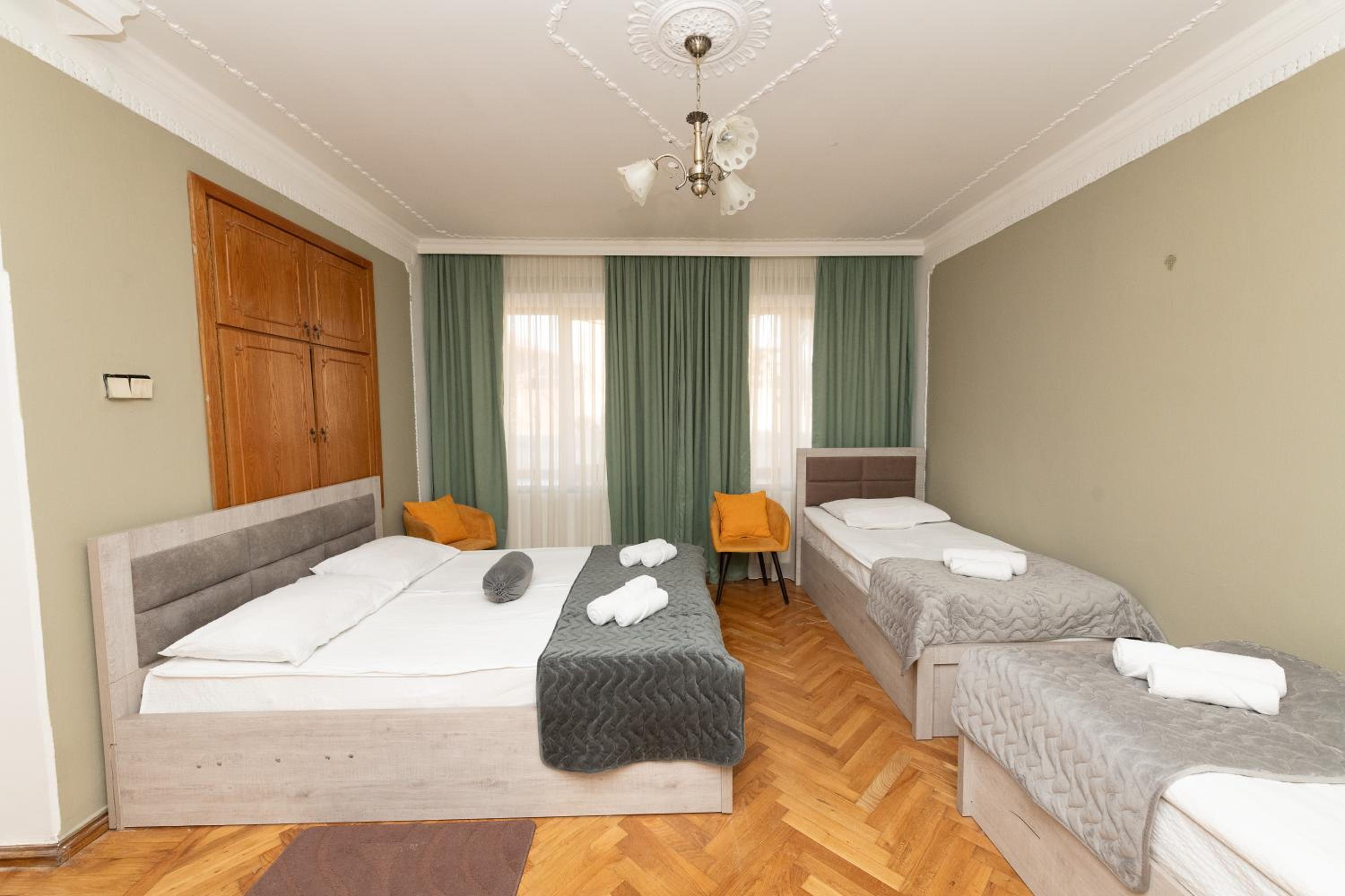 Two-Bedroom Suite photo 1