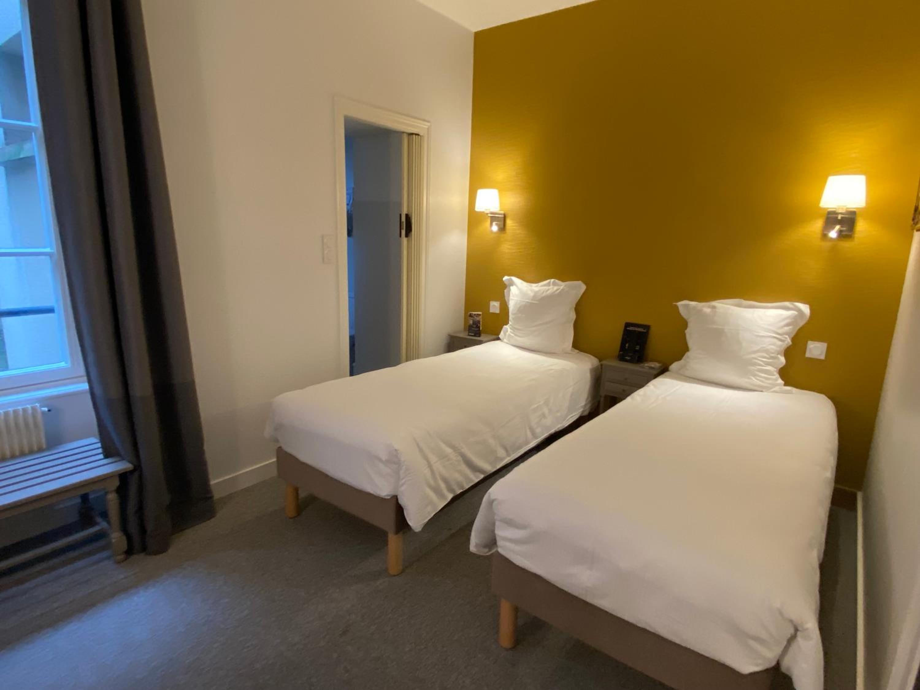 Twin Room photo 2