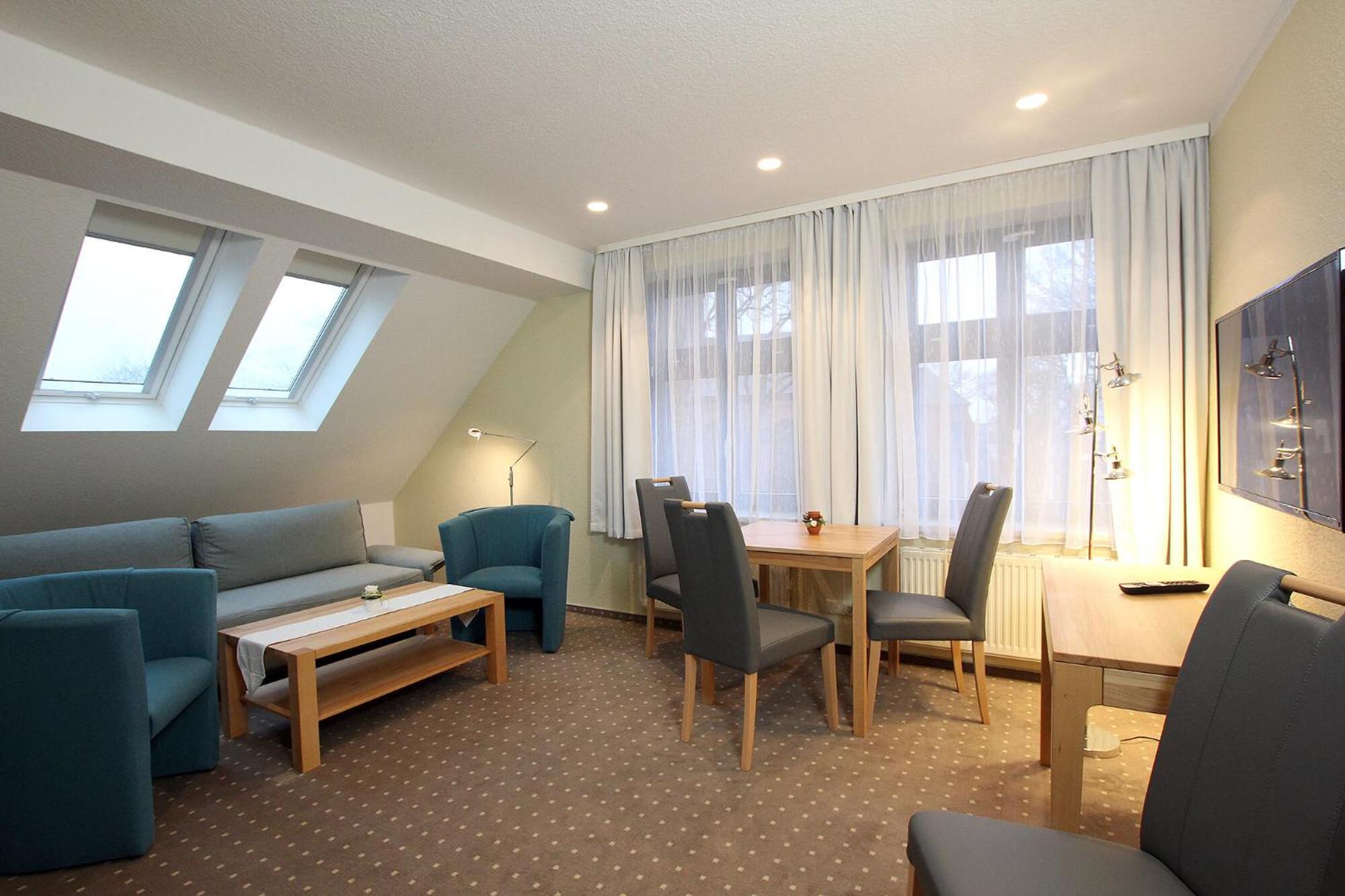 Family Room photo 1