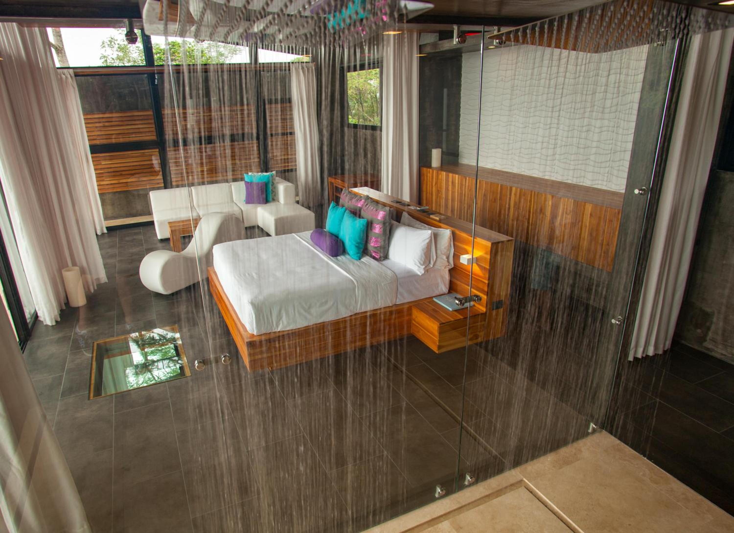 Master Suite (Private Pool) photo 3