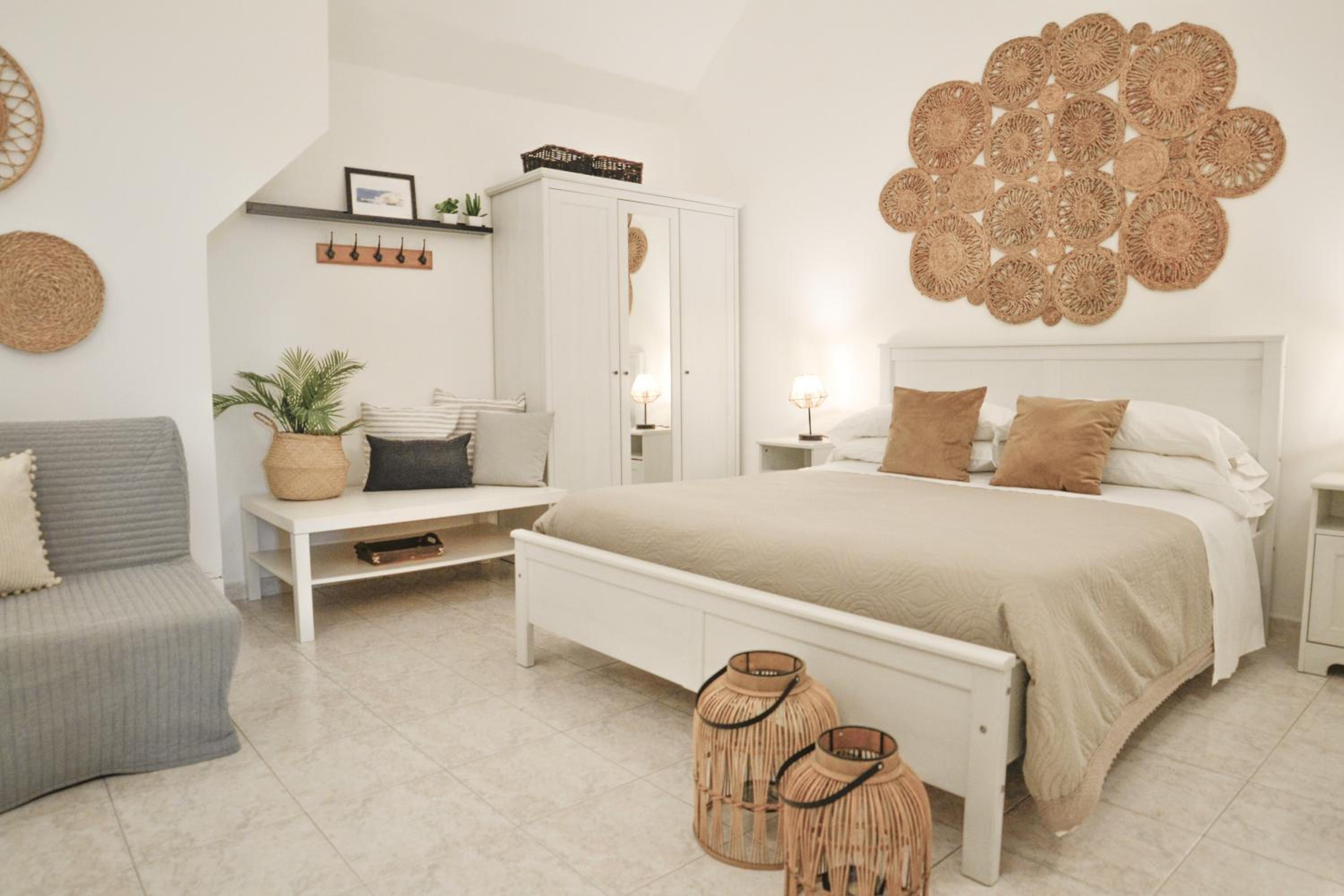 Apartamento de dois quartos com terraço e vista para o mar - Edifício separado