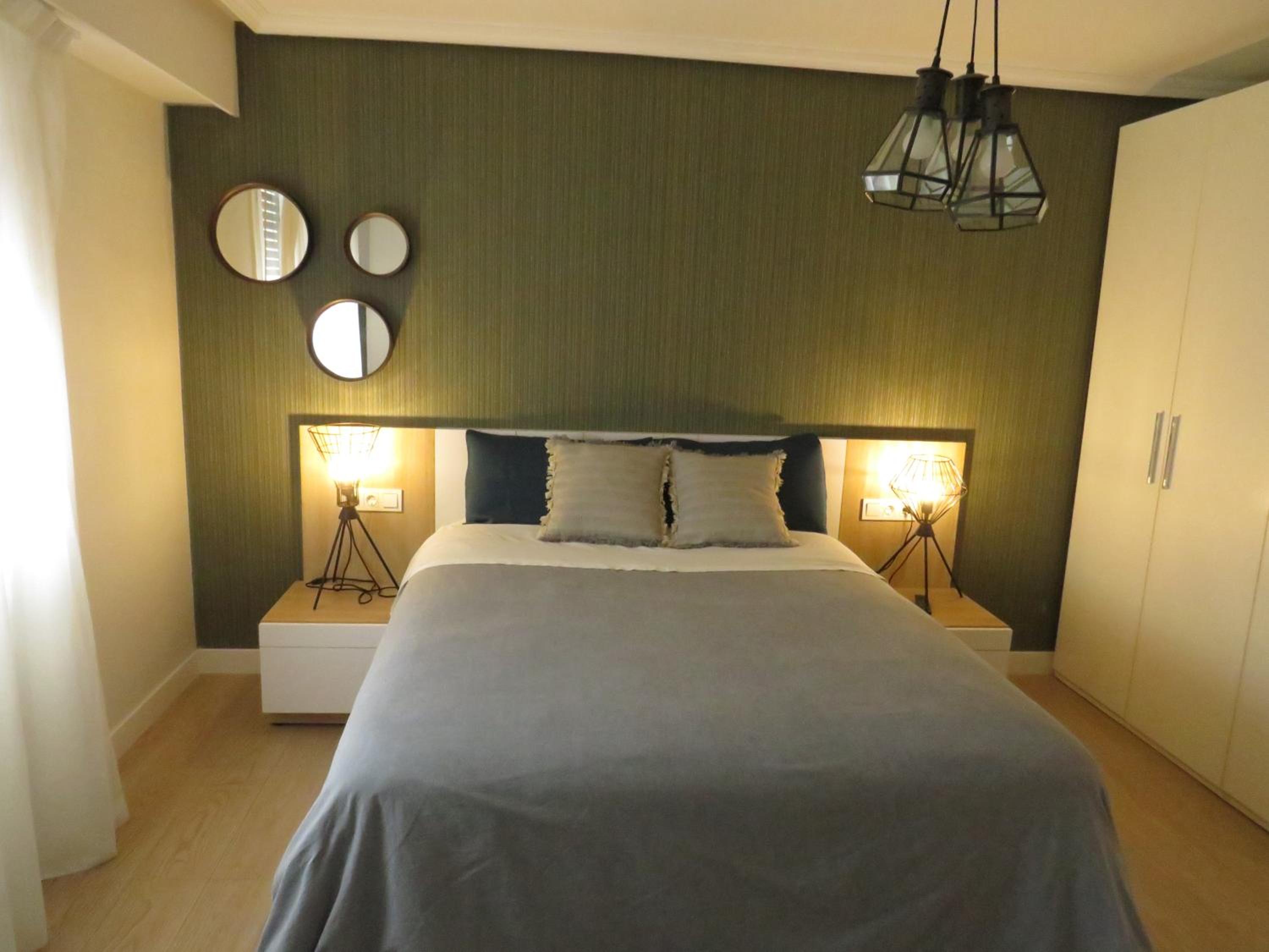 One-Bedroom Apartment - Photo 6