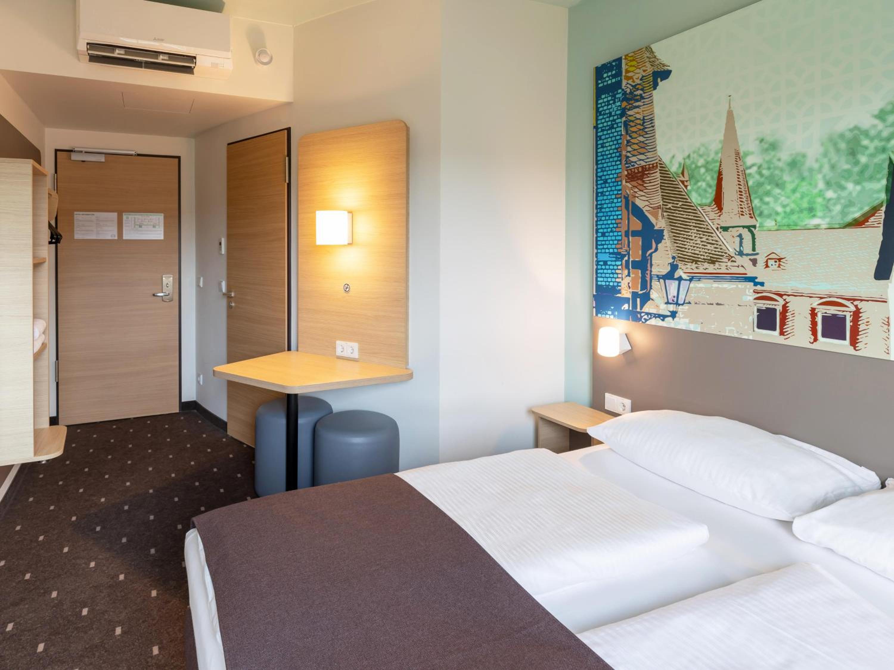 Double Room - Photo 6