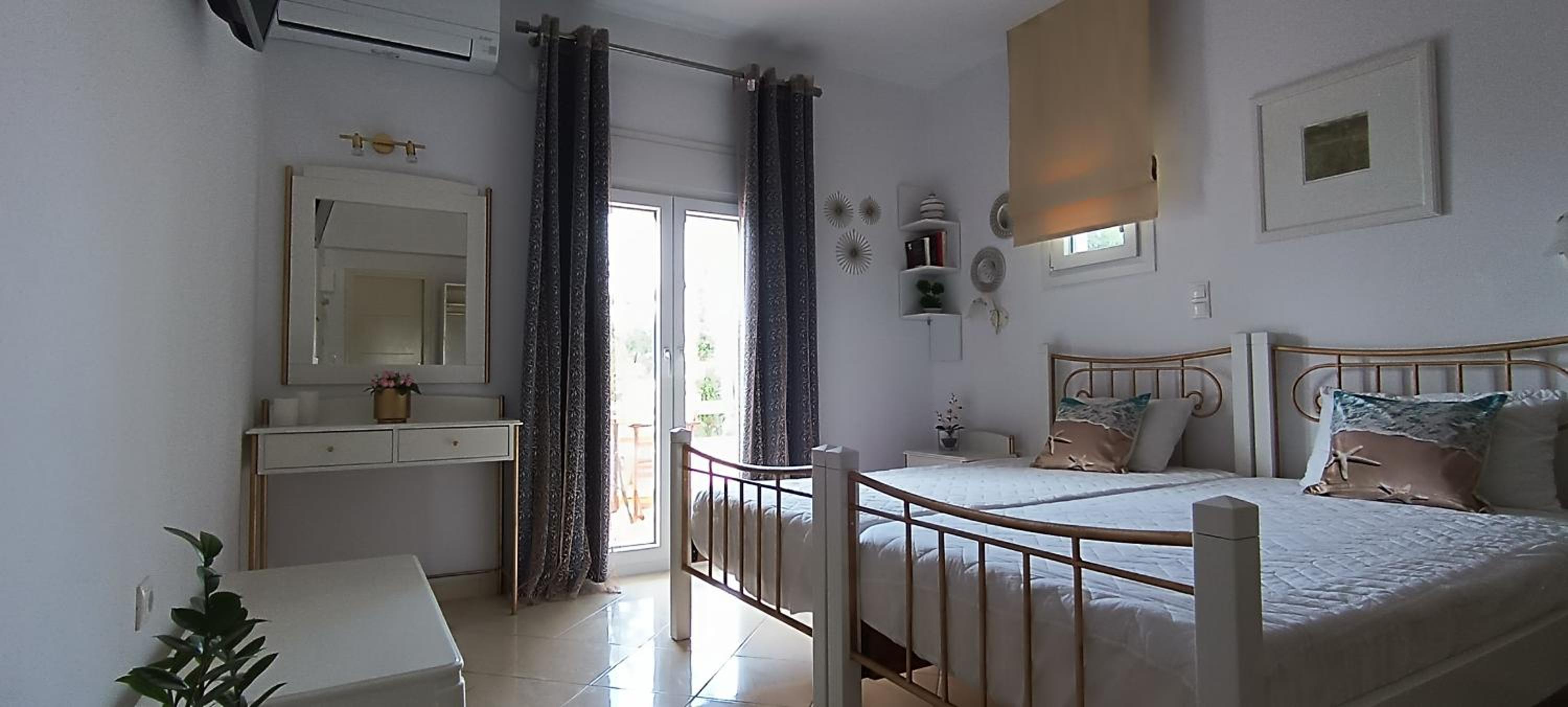 Twin Room with Garden View photo 3