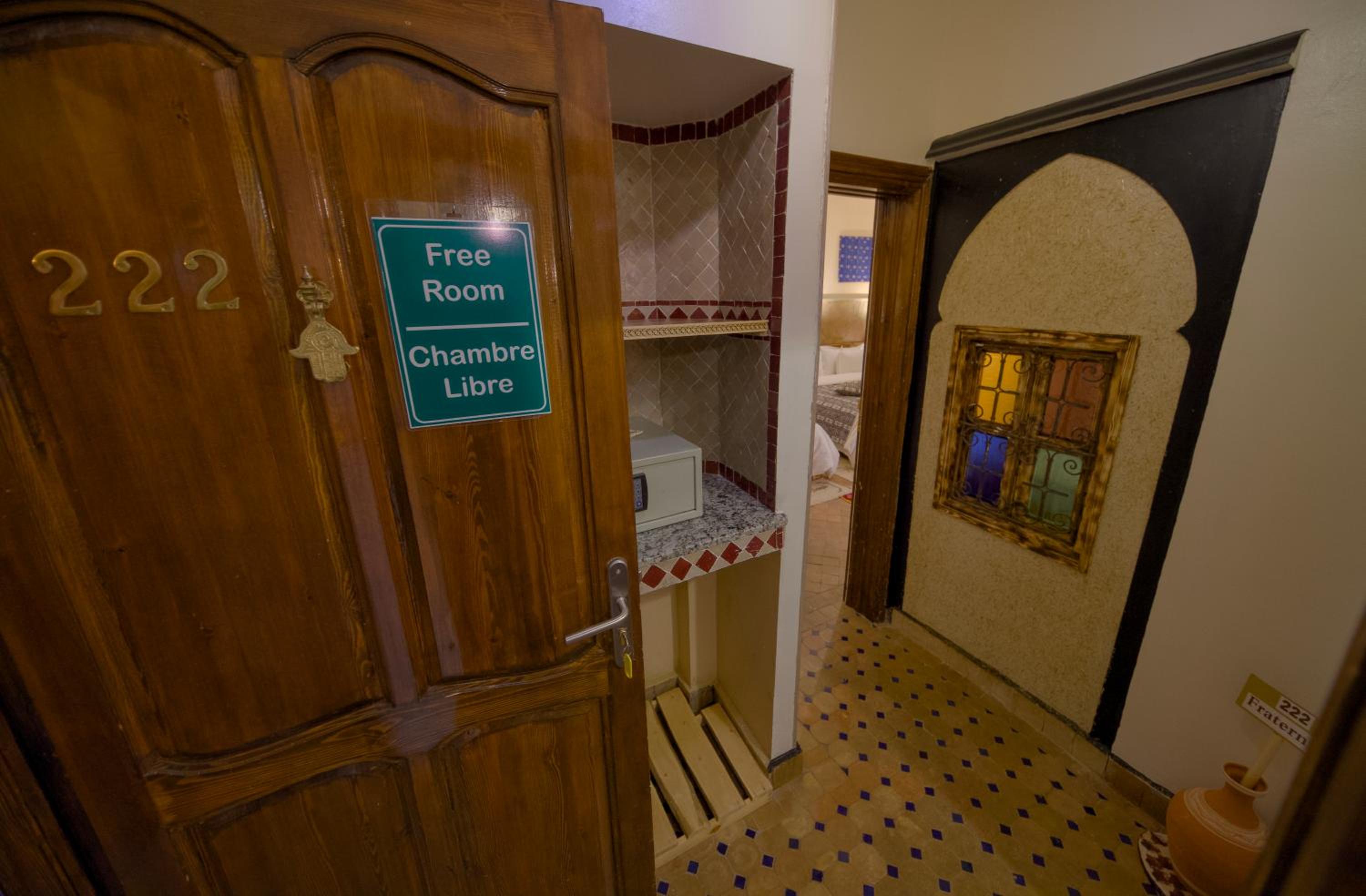 Superior Triple Room - Photo 8