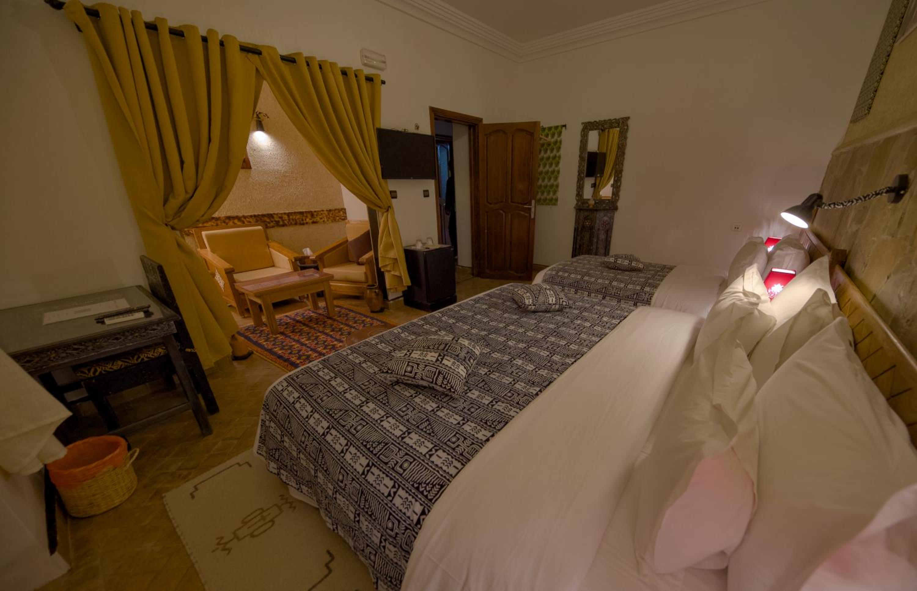 Superior Triple Room - Photo 7