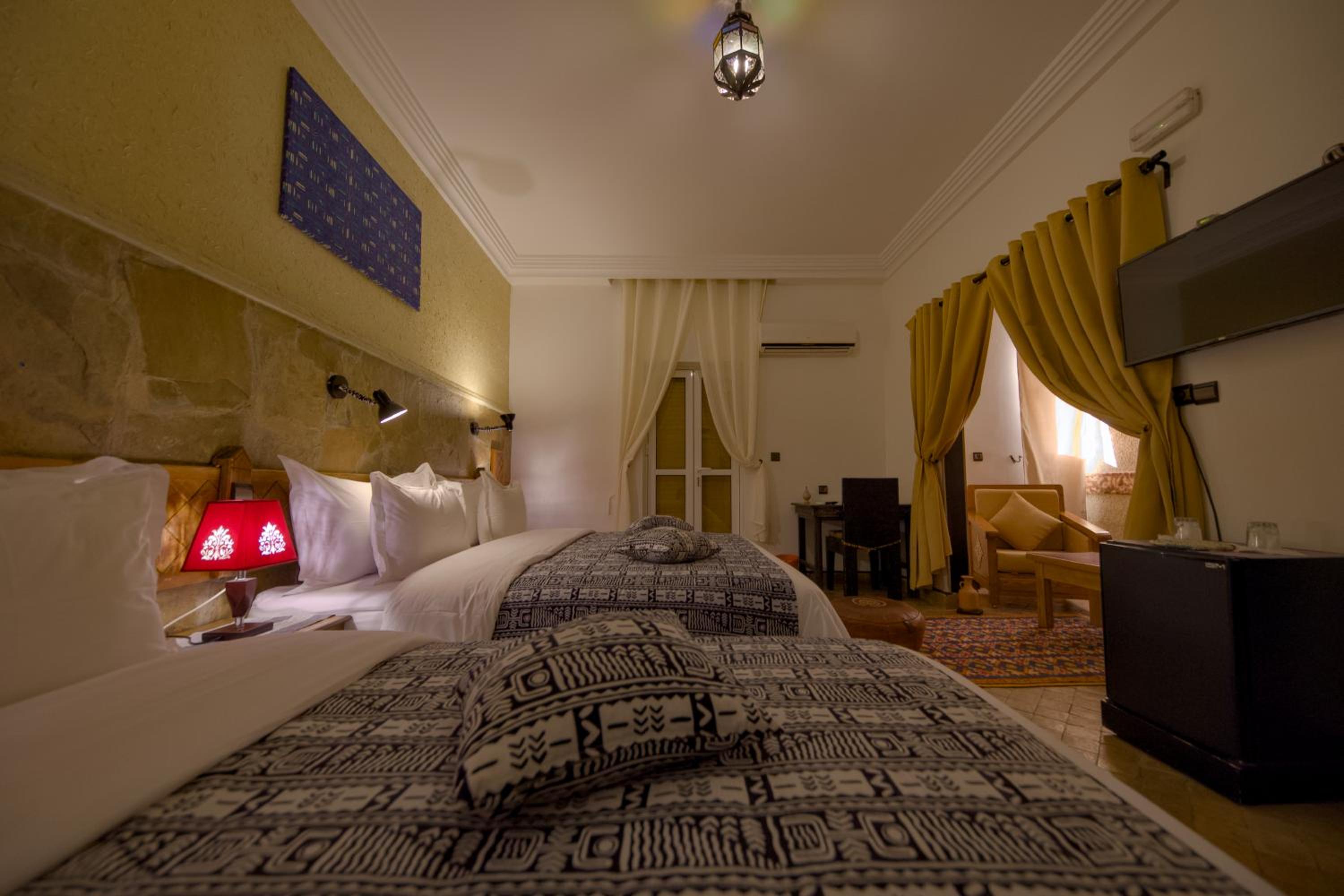 Superior Triple Room - Photo 12