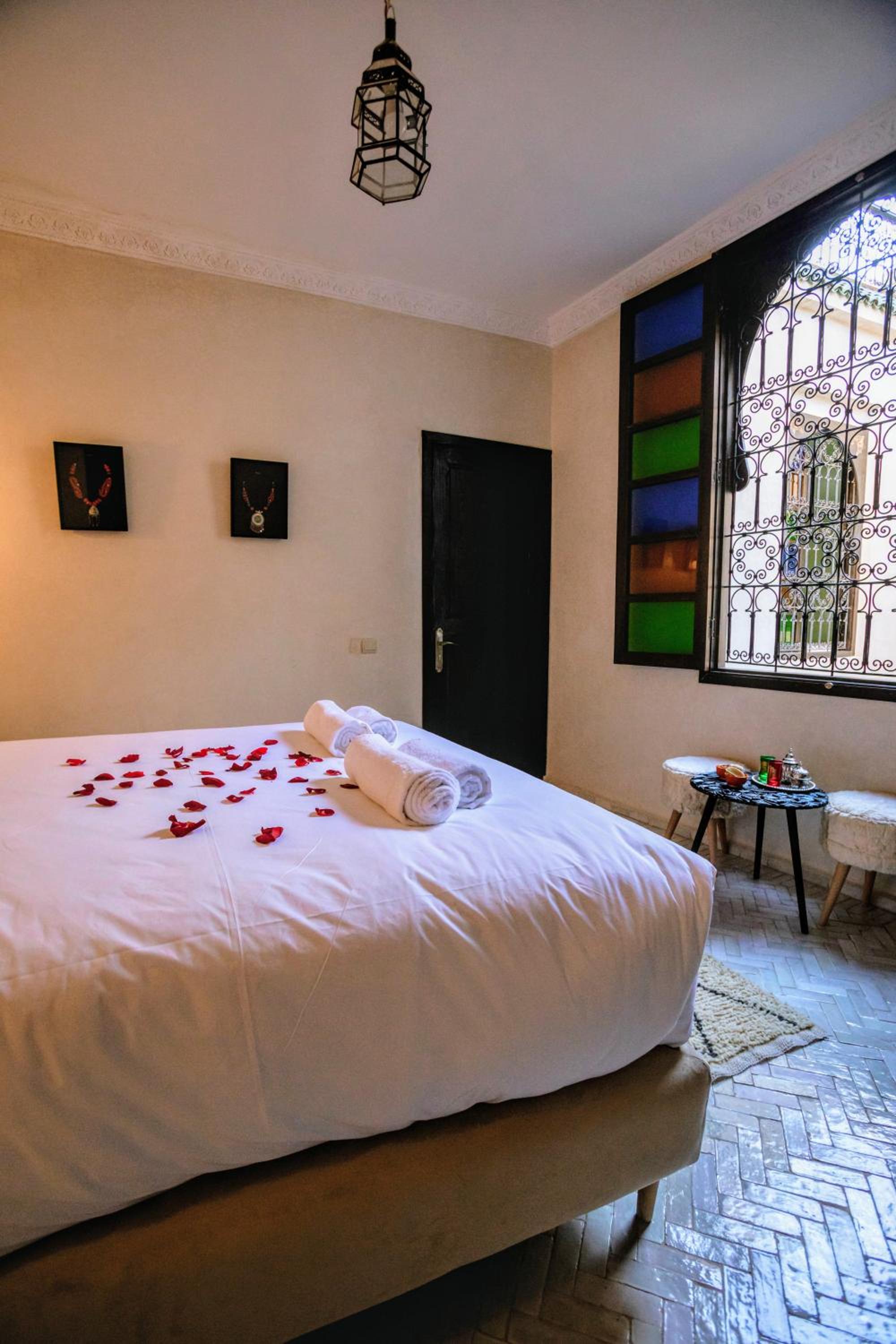Deluxe Double or Twin Room - Photo 6