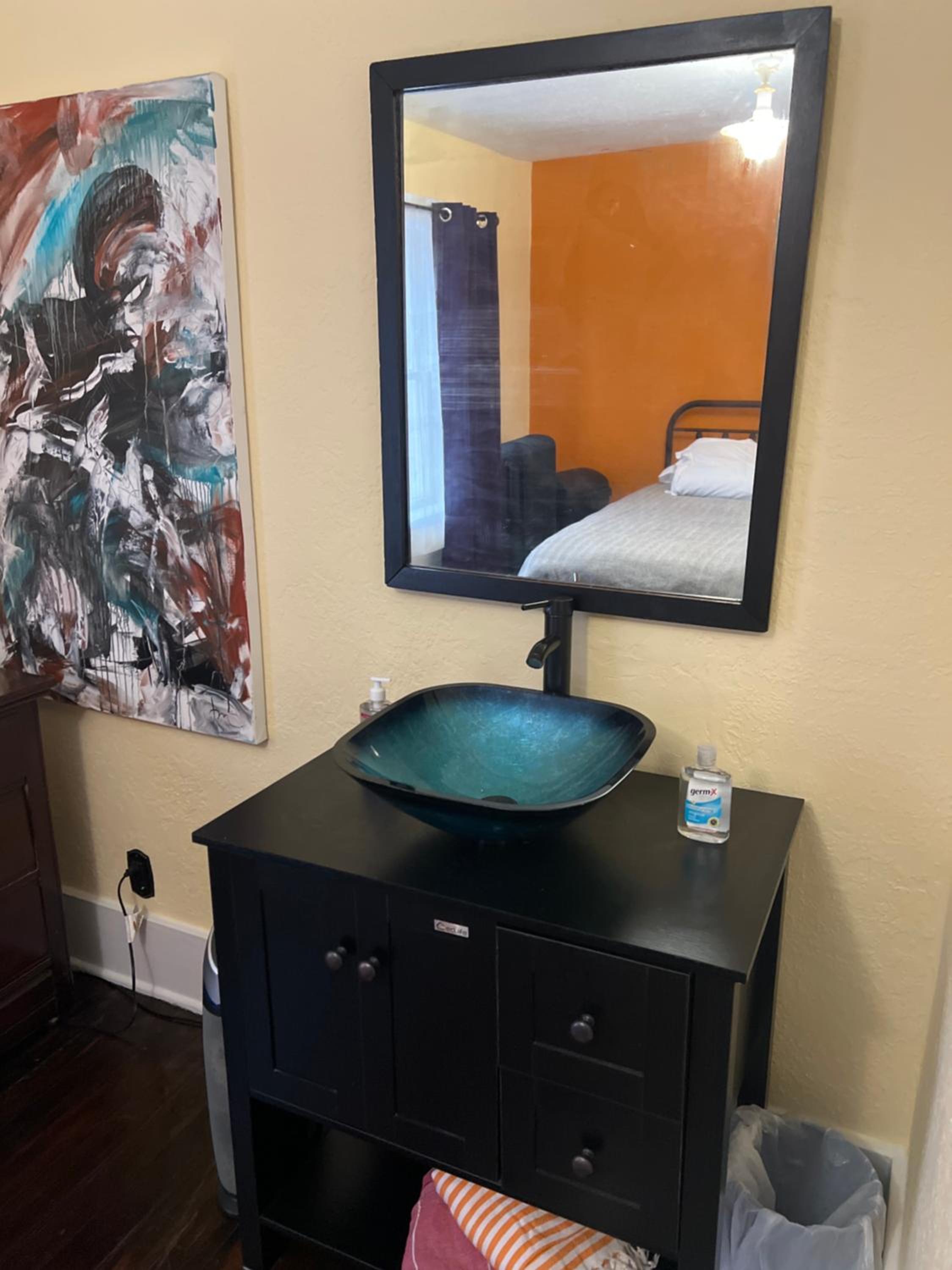 Two-Bedroom Suite - Photo 7