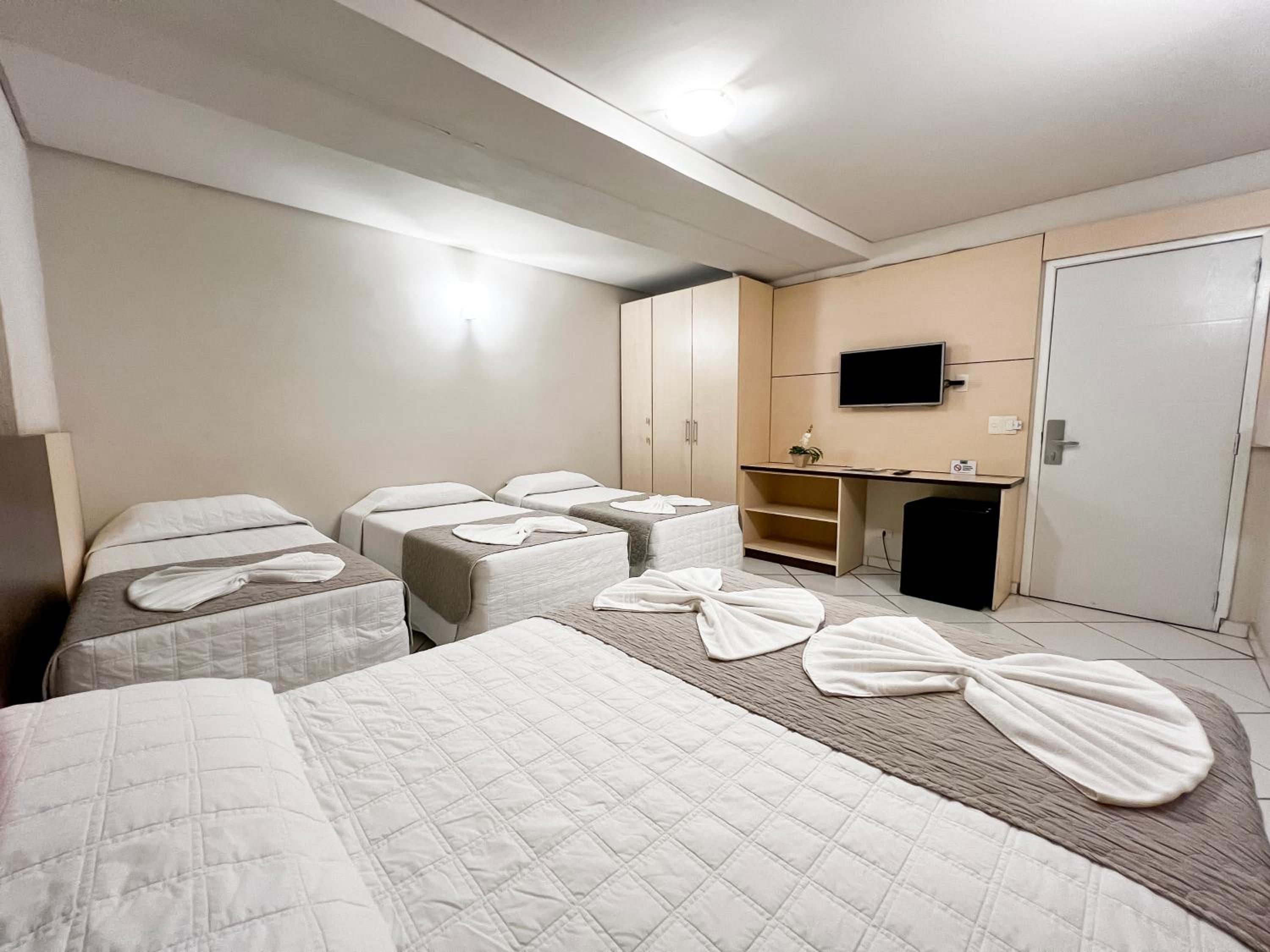 Smart Iguassu Hotel — Family Room
