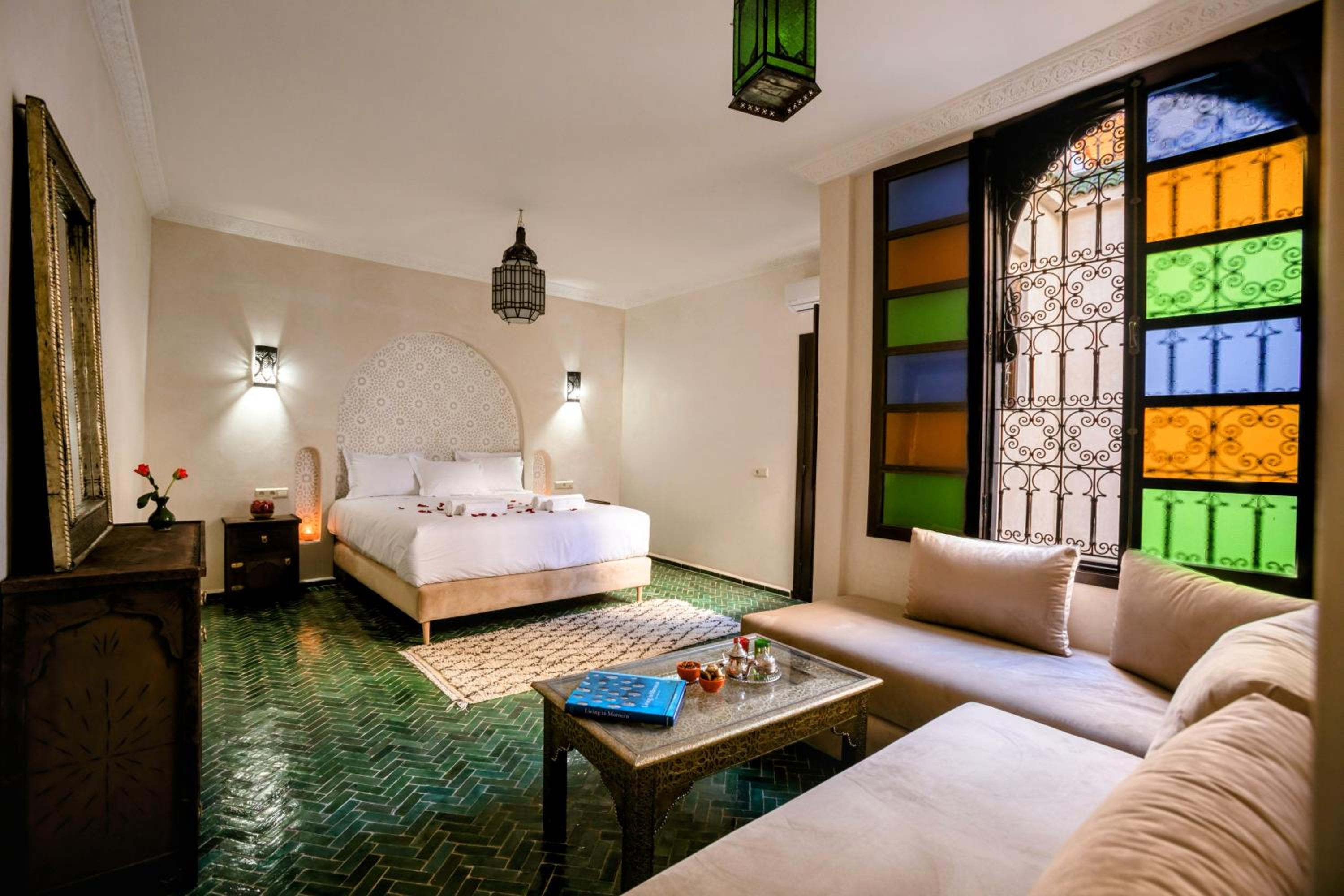 Deluxe King Suite
