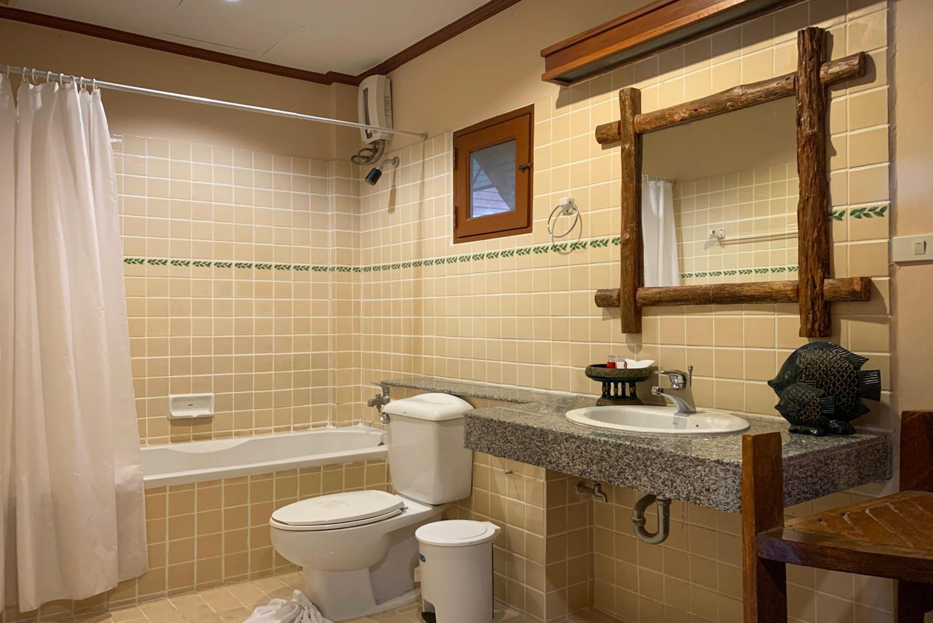Standard Double Room with Sea View - Photo 6