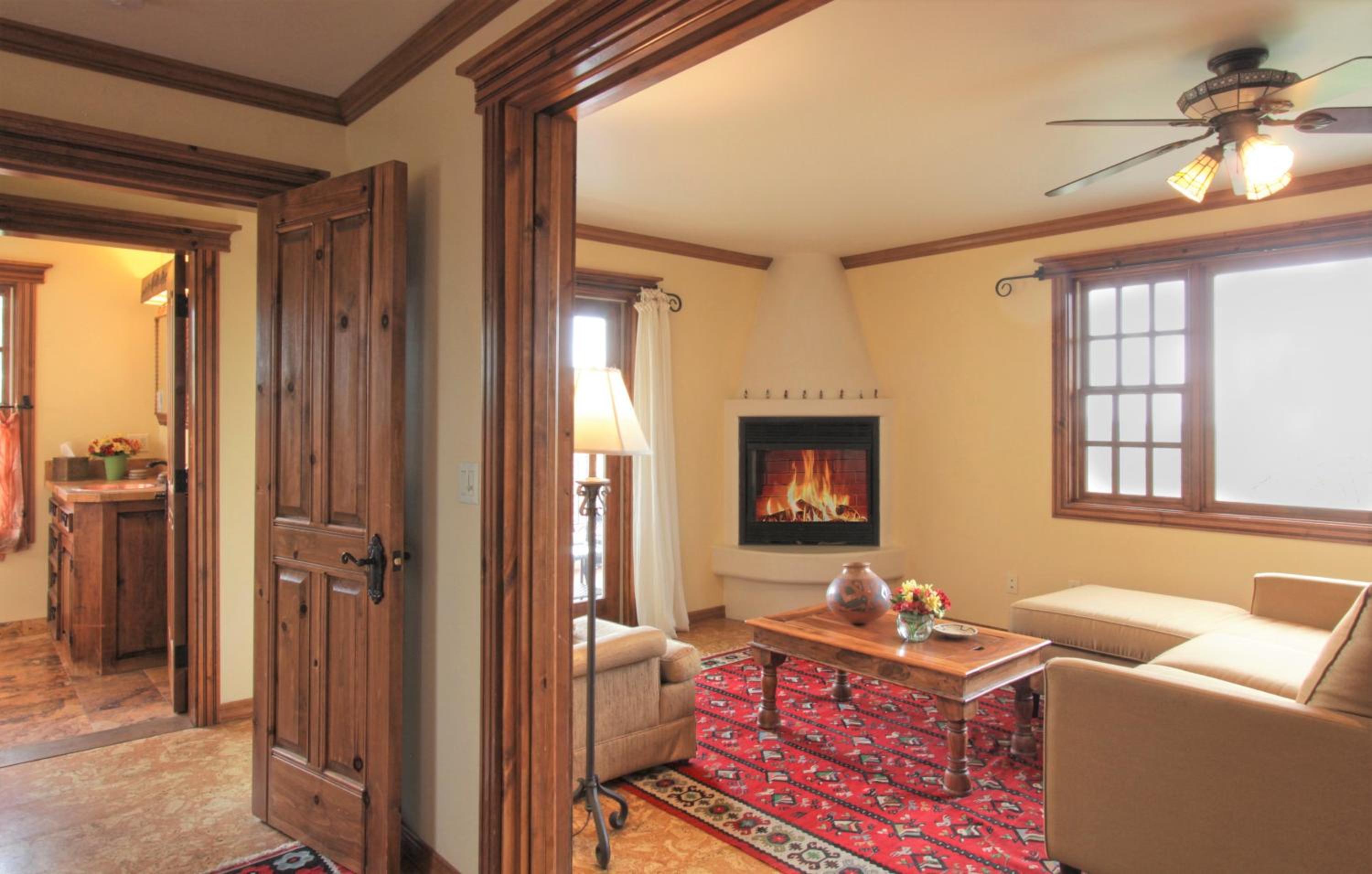 Lake View Suite