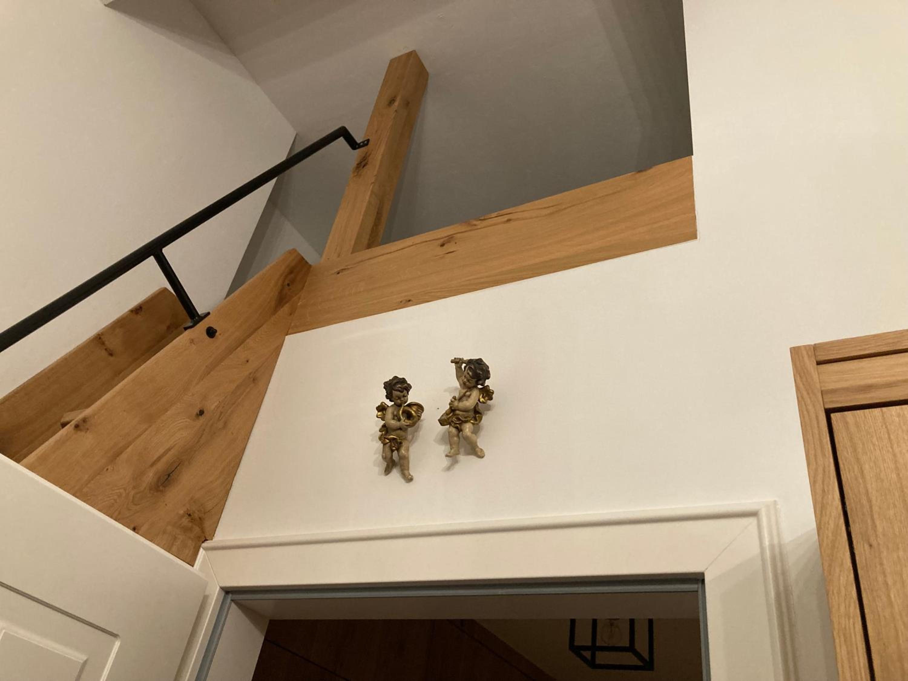 Apartment with Mountain View photo 3
