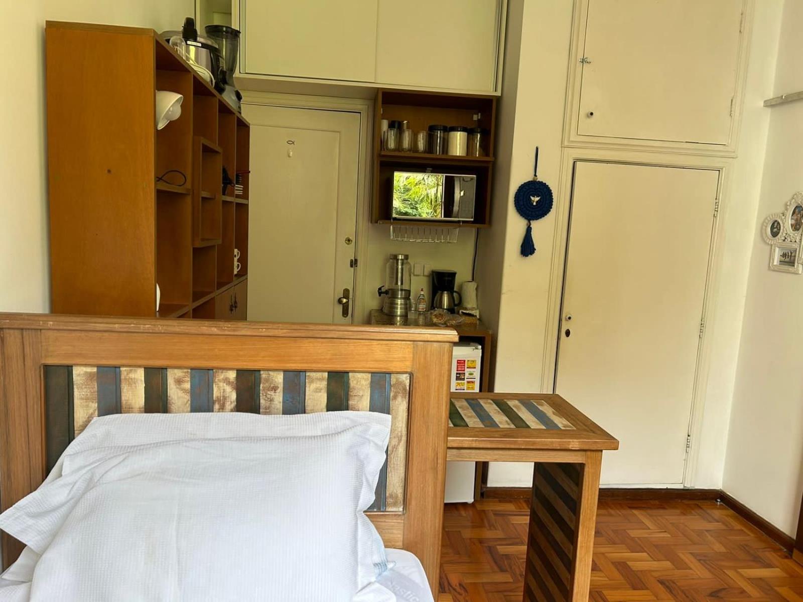 One-Bedroom Apartment photo 2