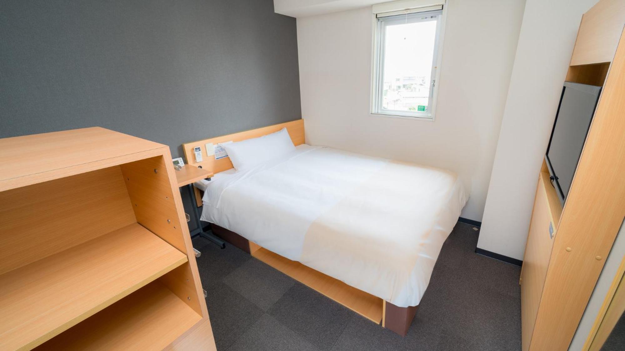 Double Room - Smoking - Photo 6