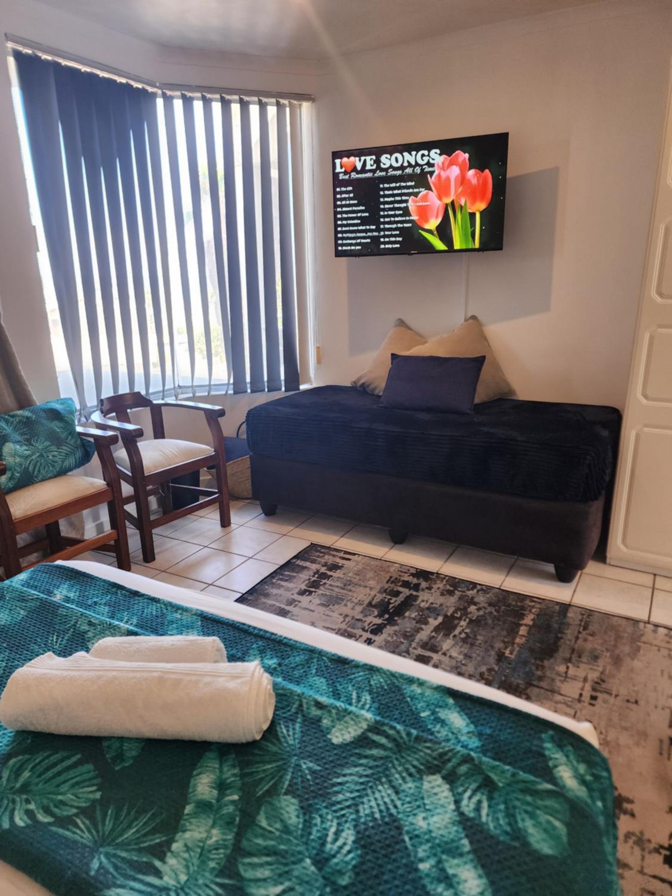 Deluxe Double Room with Balcony and Sea View