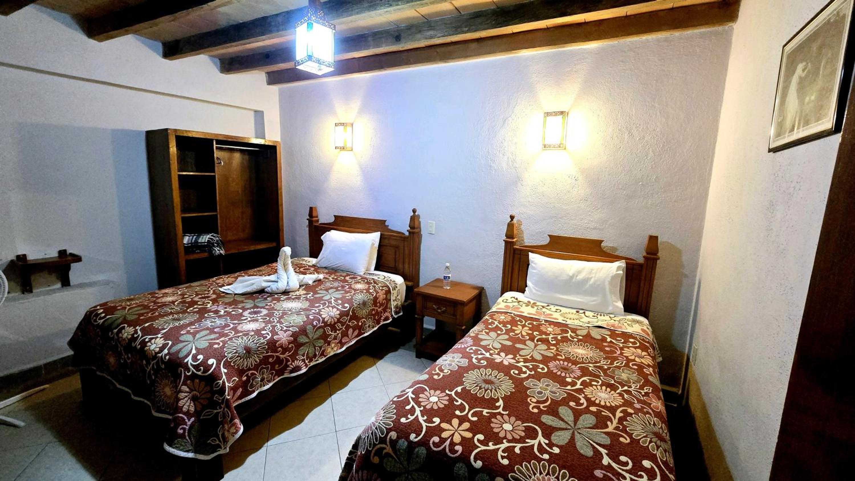 Basic Triple Room