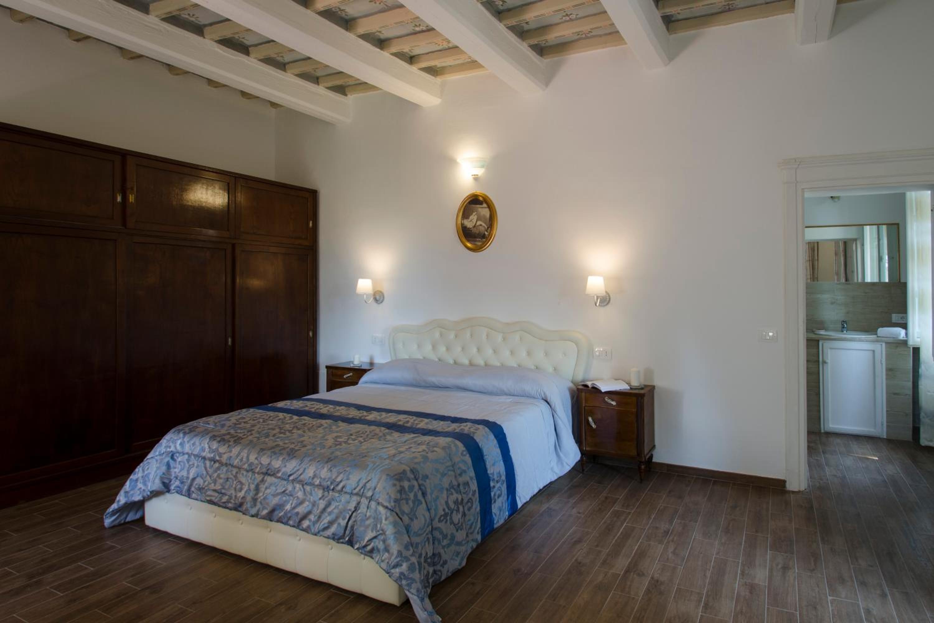 Superior Villa photo 2