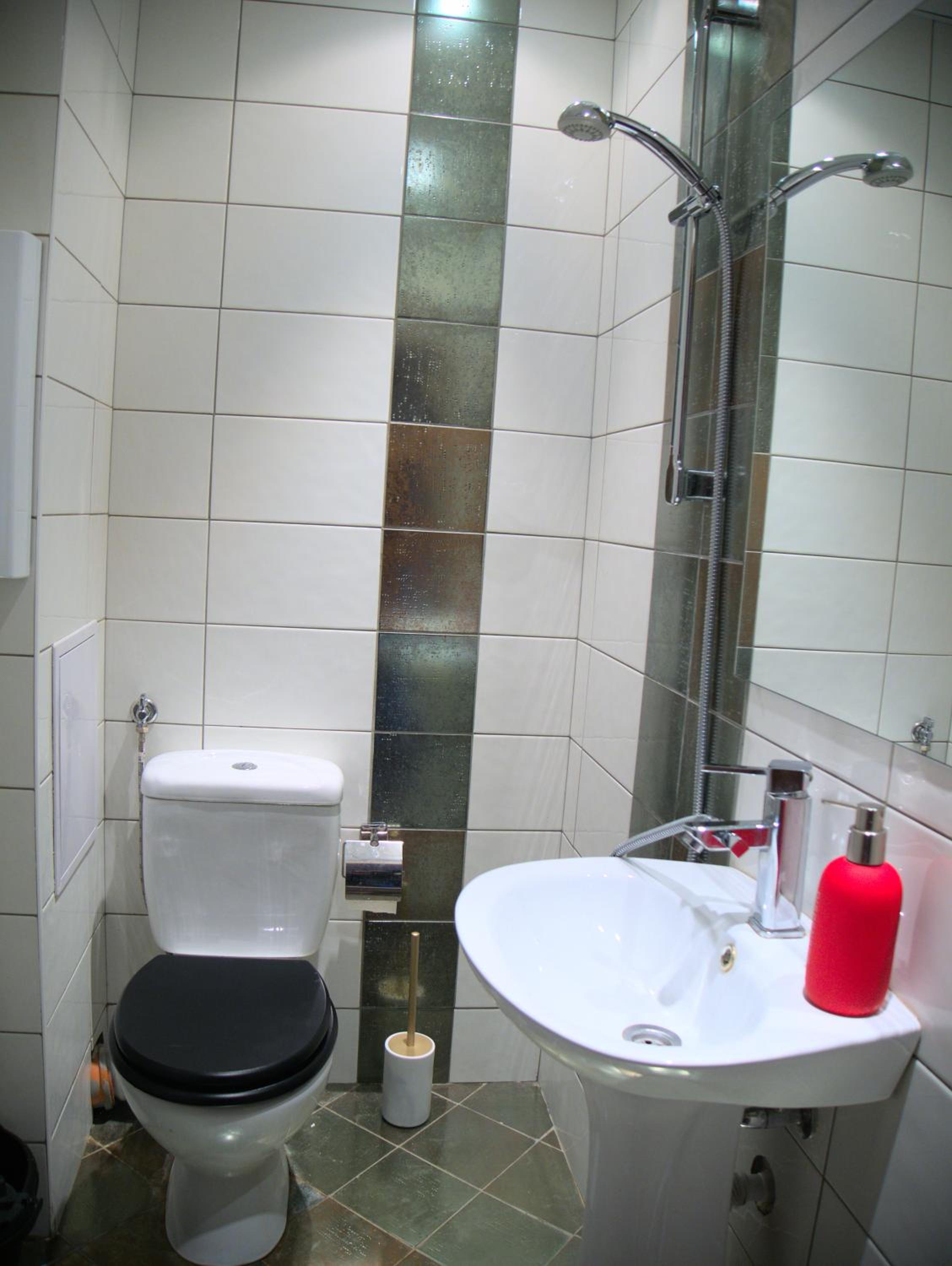 One-Bedroom Apartment - Photo 36