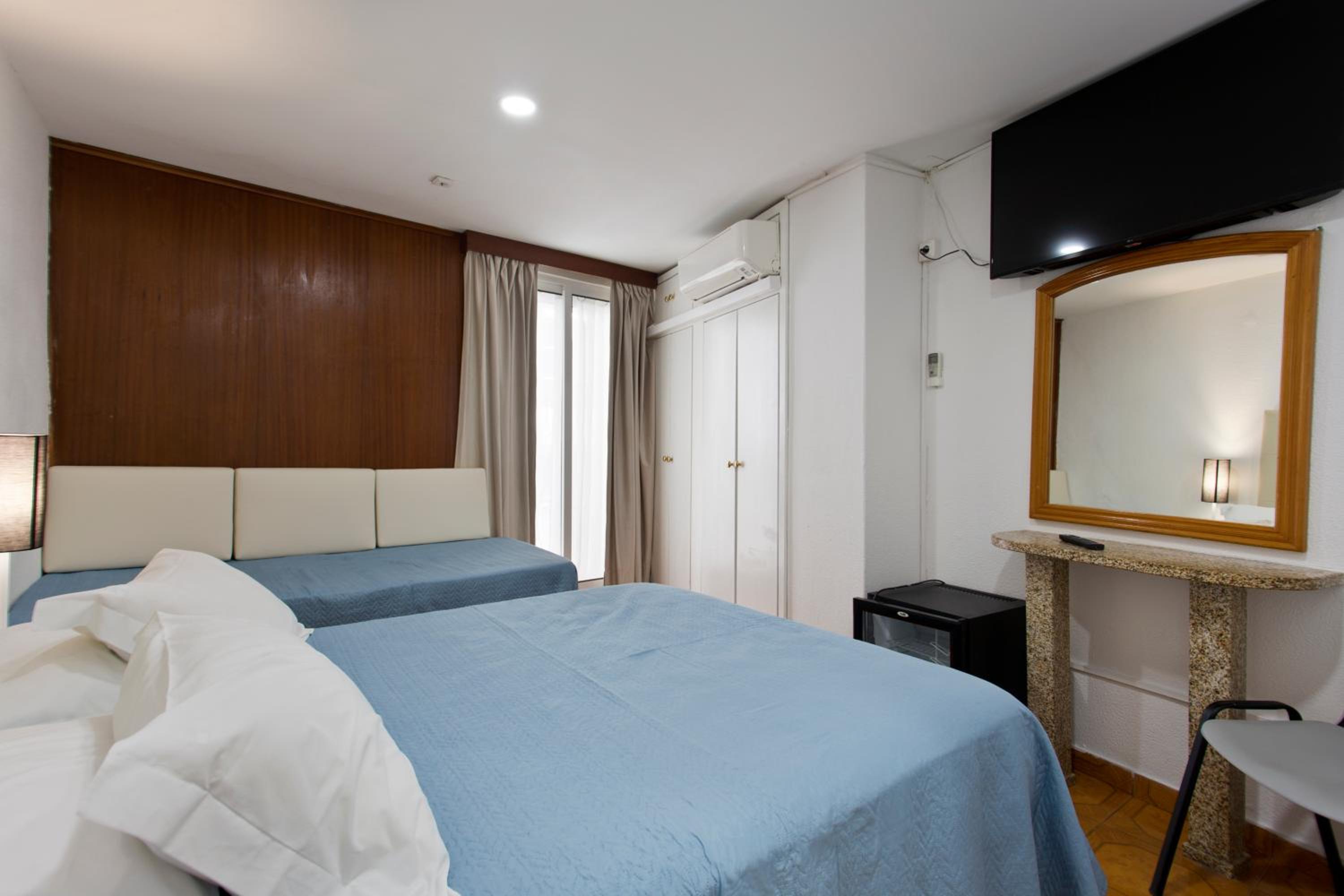 Triple Room - Photo 3
