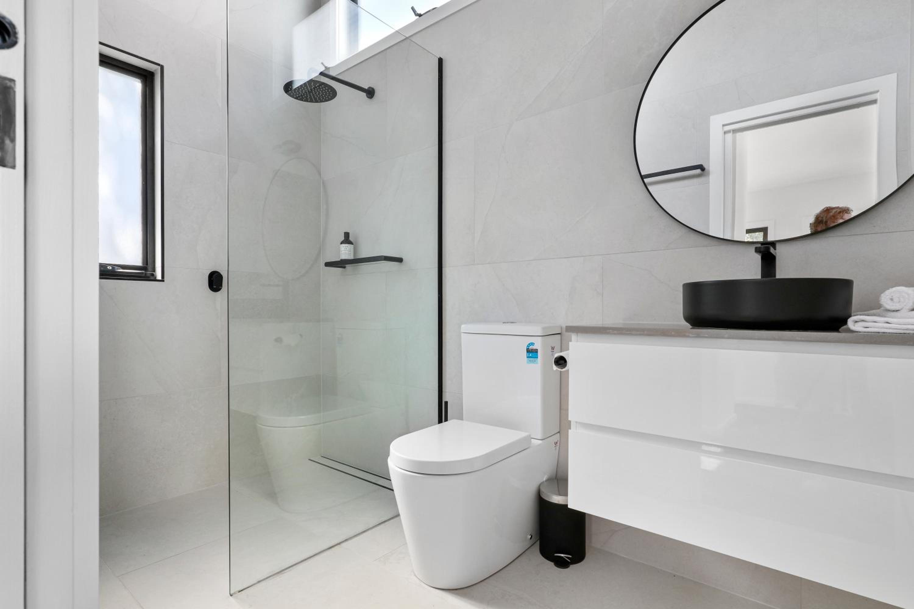 One-Bedroom House photo 2
