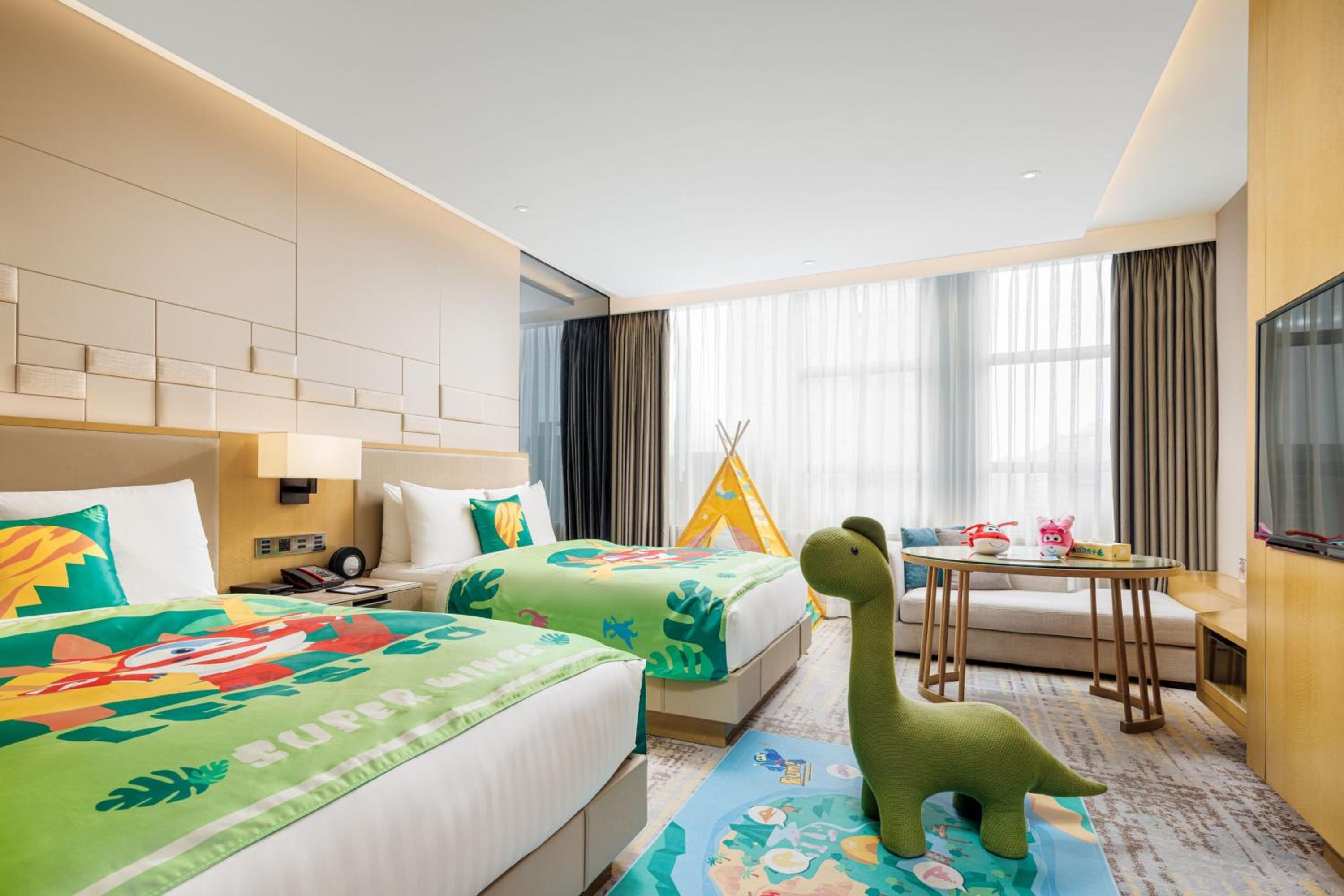 Family Room with Two Twin Beds and Twin Towers View