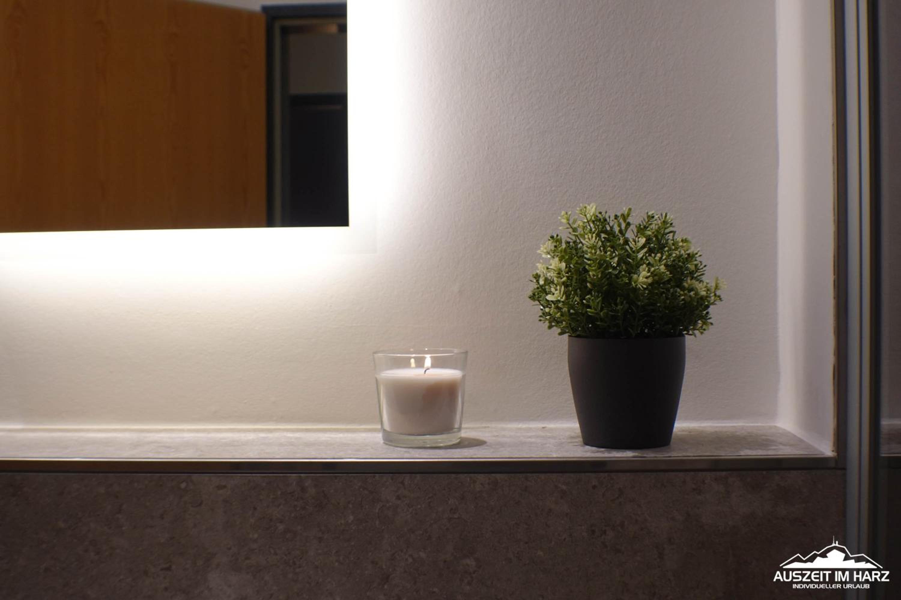 Apartment with Balcony photo 2