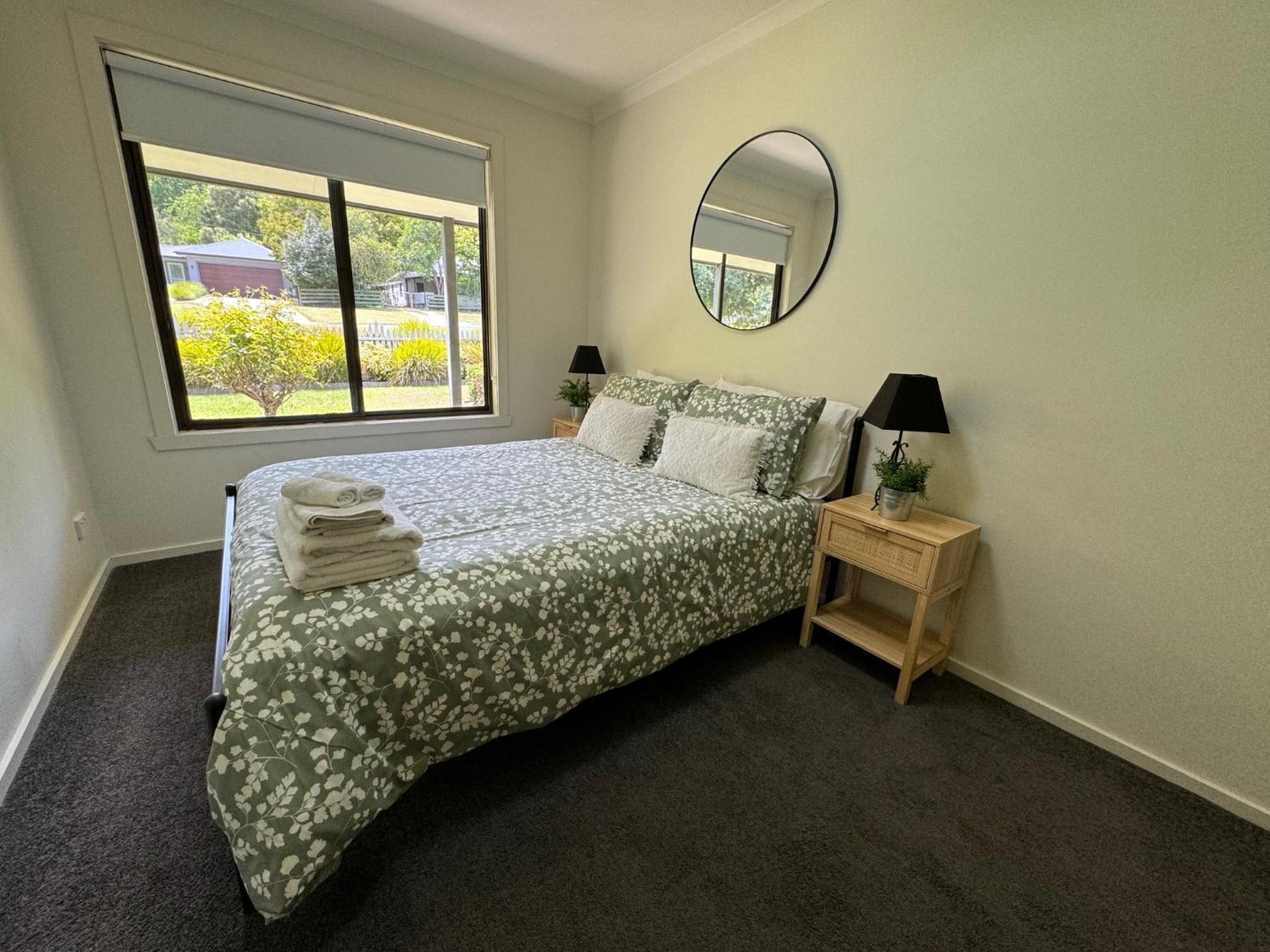 Four-Bedroom House photo 2