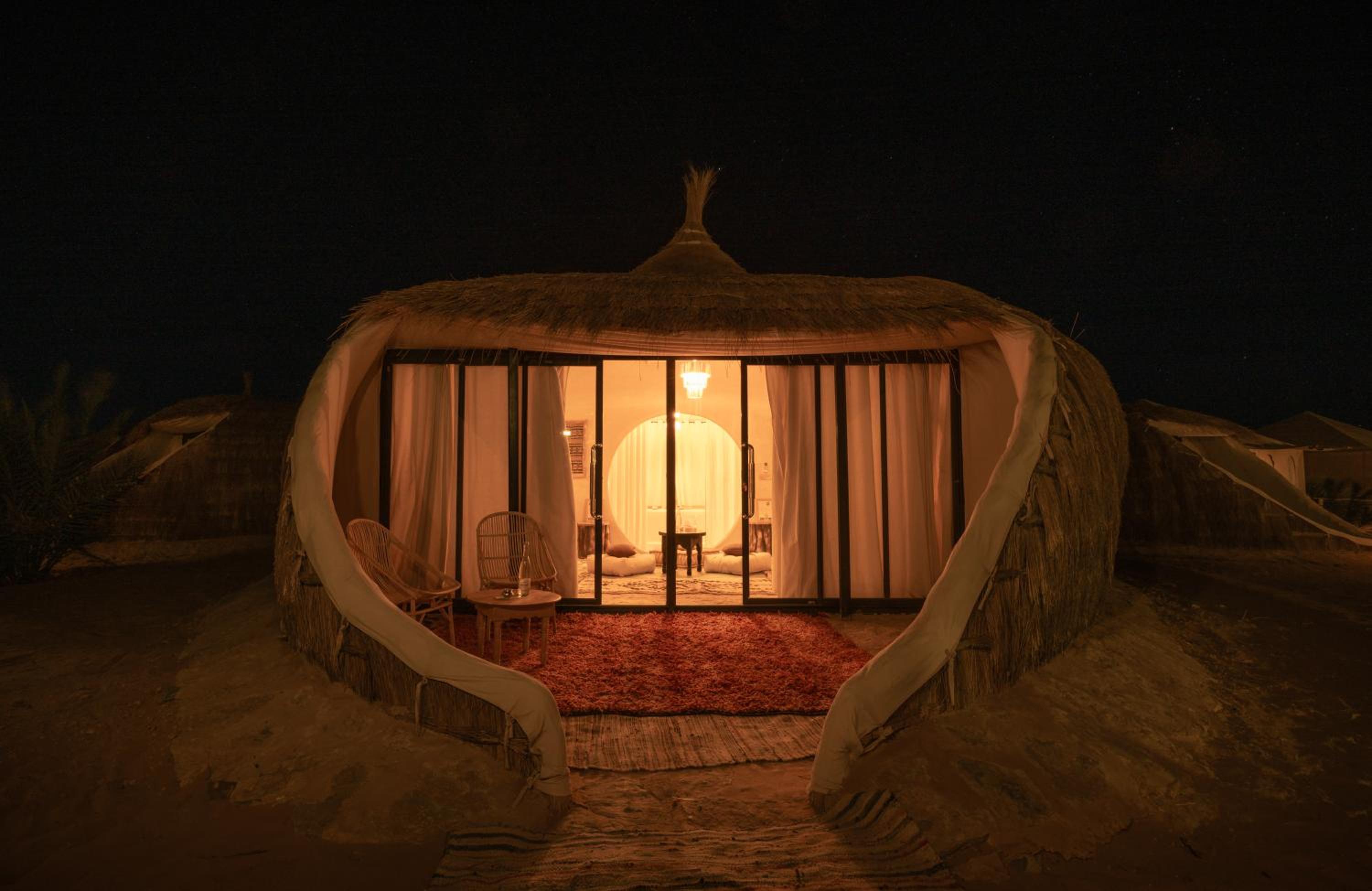 Superior Bungalow - Photo 1