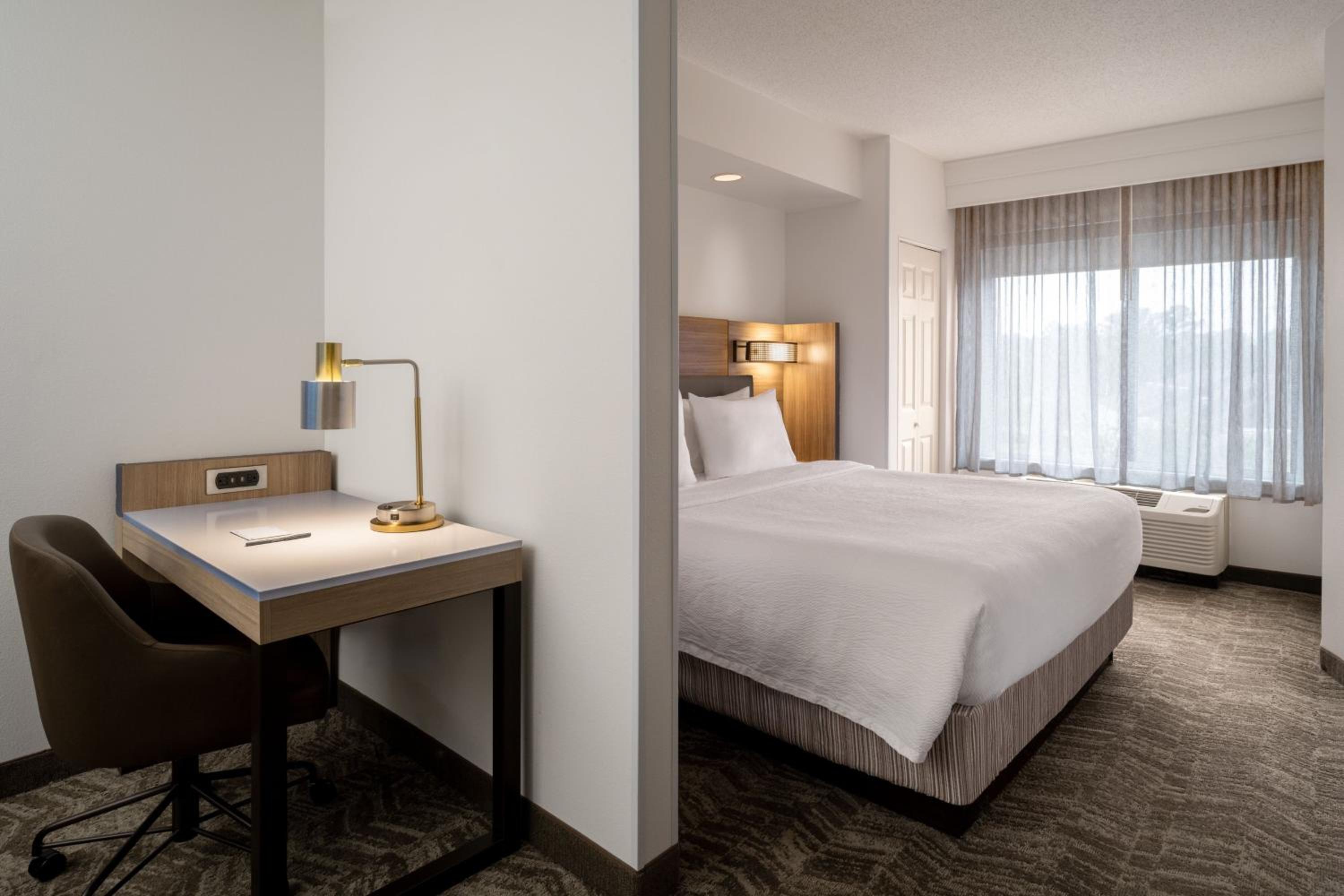 King Suite with Sofa Bed - Hearing Accessible - Photo 4