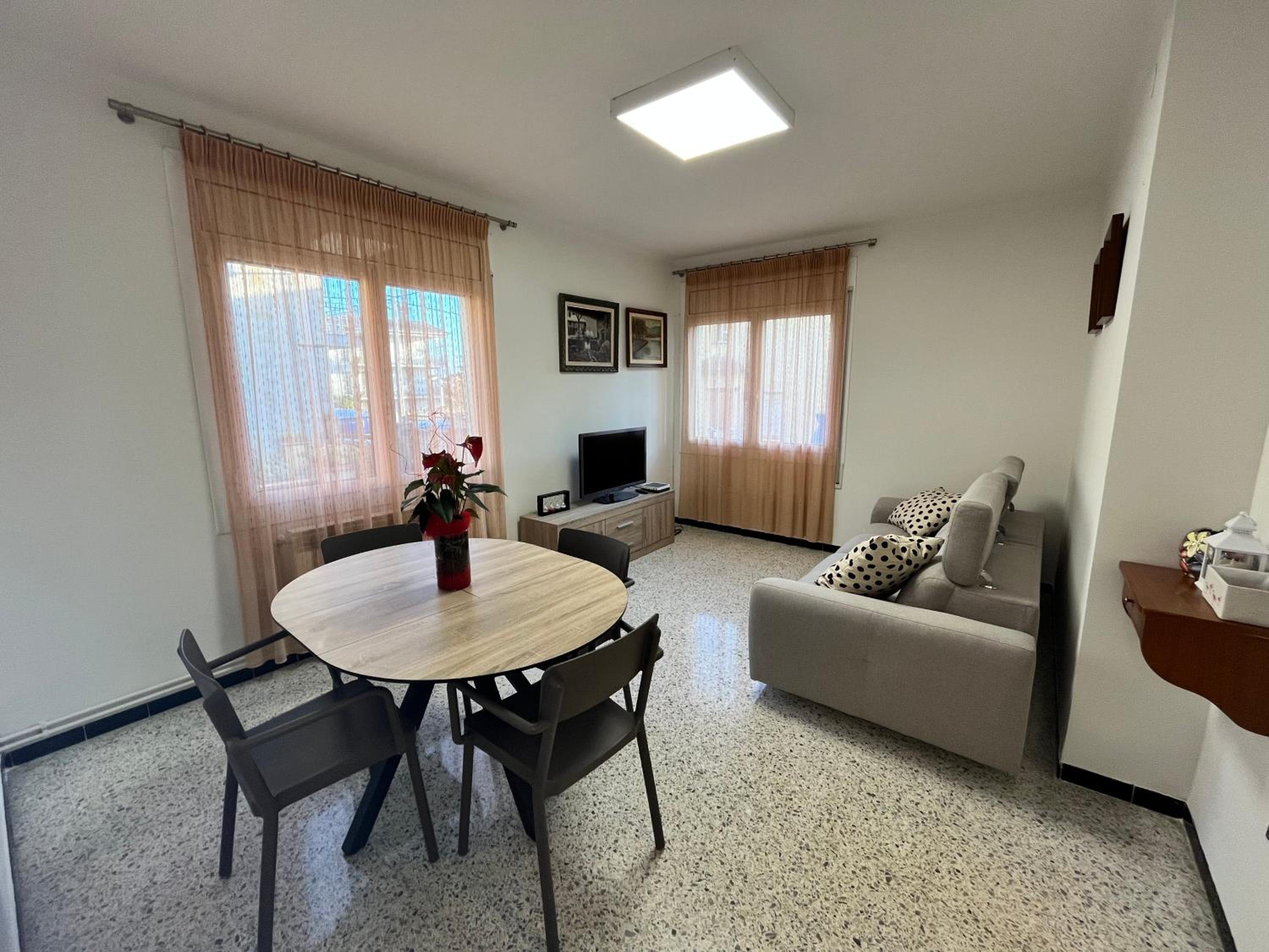 Casa de cuatro habitaciones