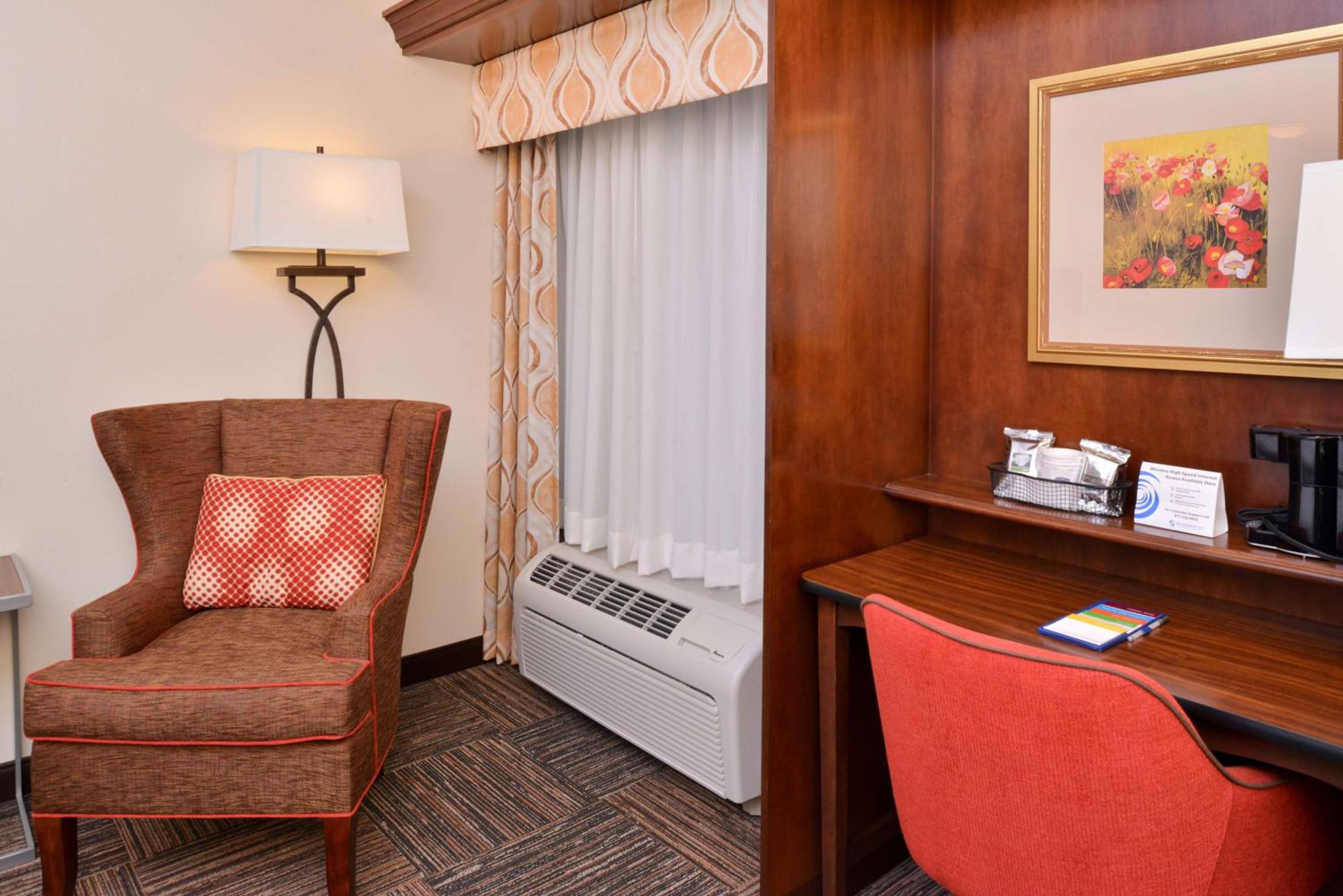 King Room - Mobility Access/Non-Smoking - Photo 5