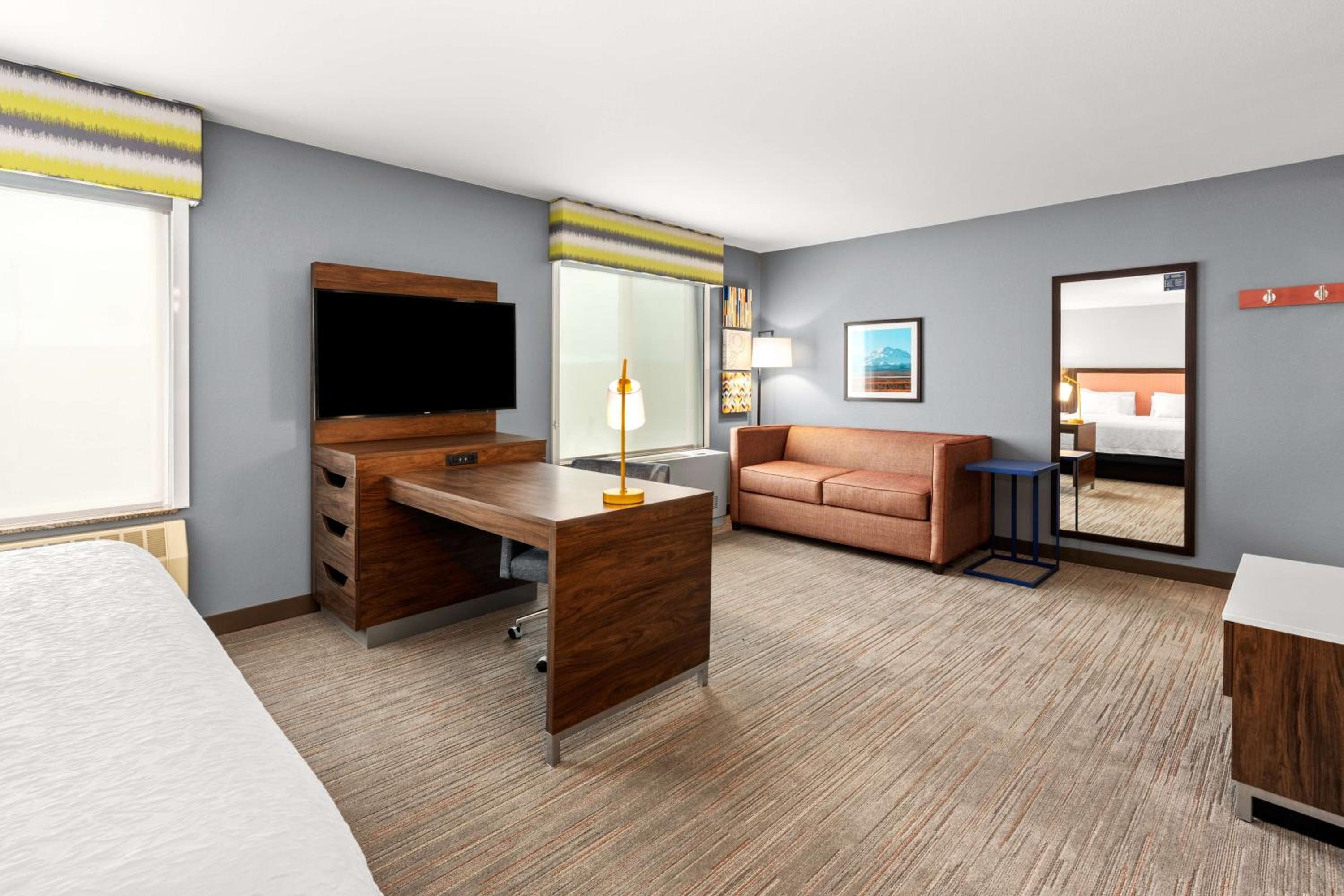 King Studio Suite with Sofa Bed - Non-Smoking - Photo 1