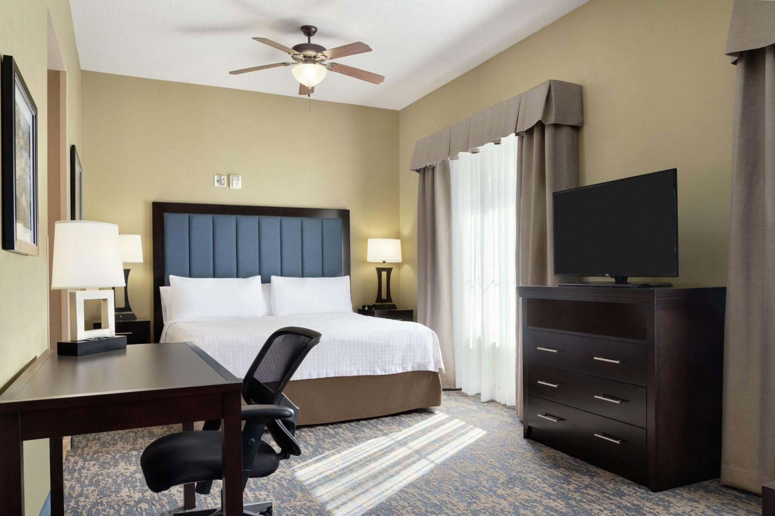 King Studio Suite - Hearing Access/Non-Smoking - Photo 1