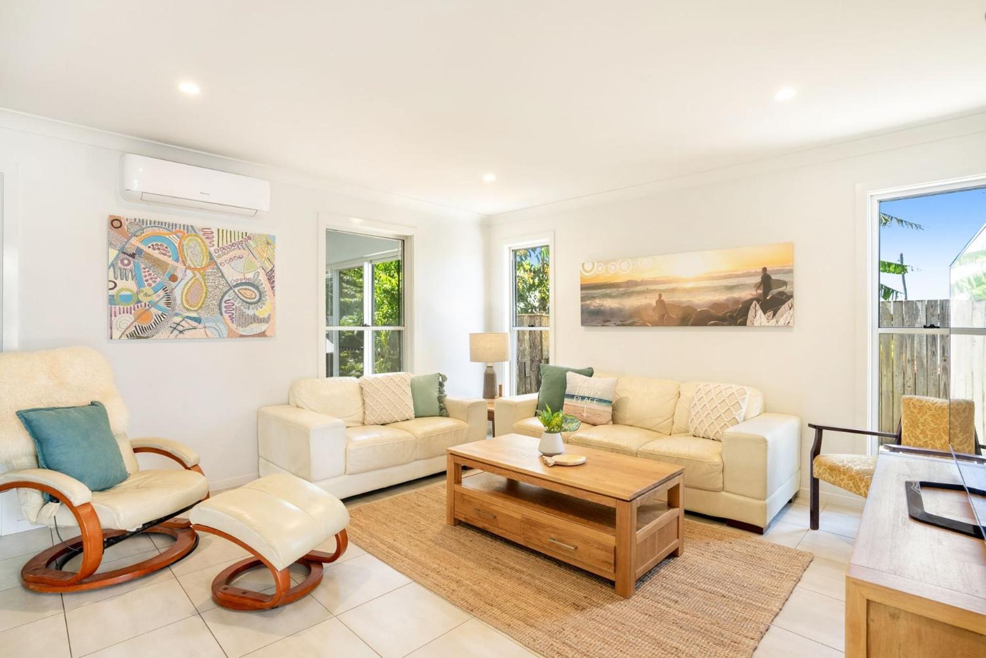 Four-Bedroom House photo 1
