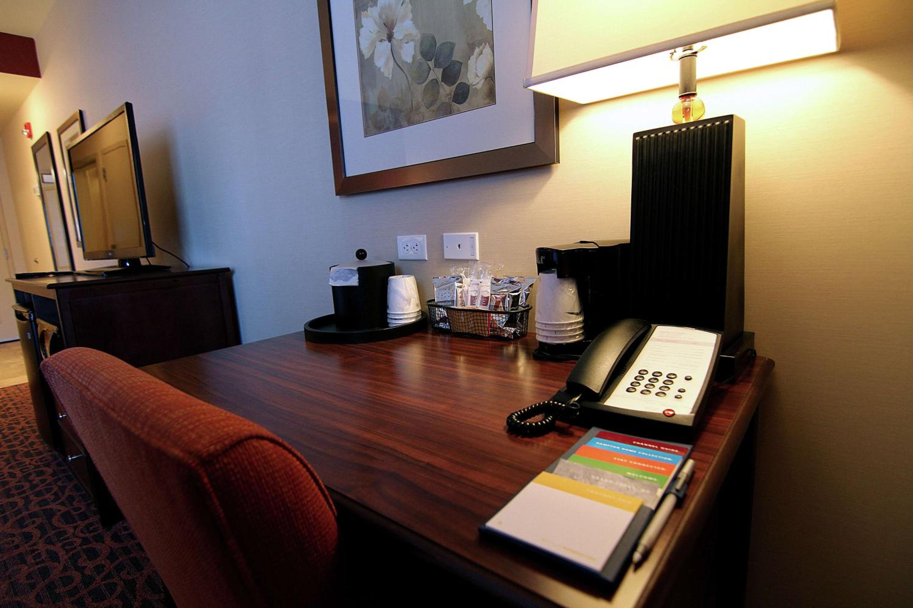 King Room with Sofa Bed photo 1