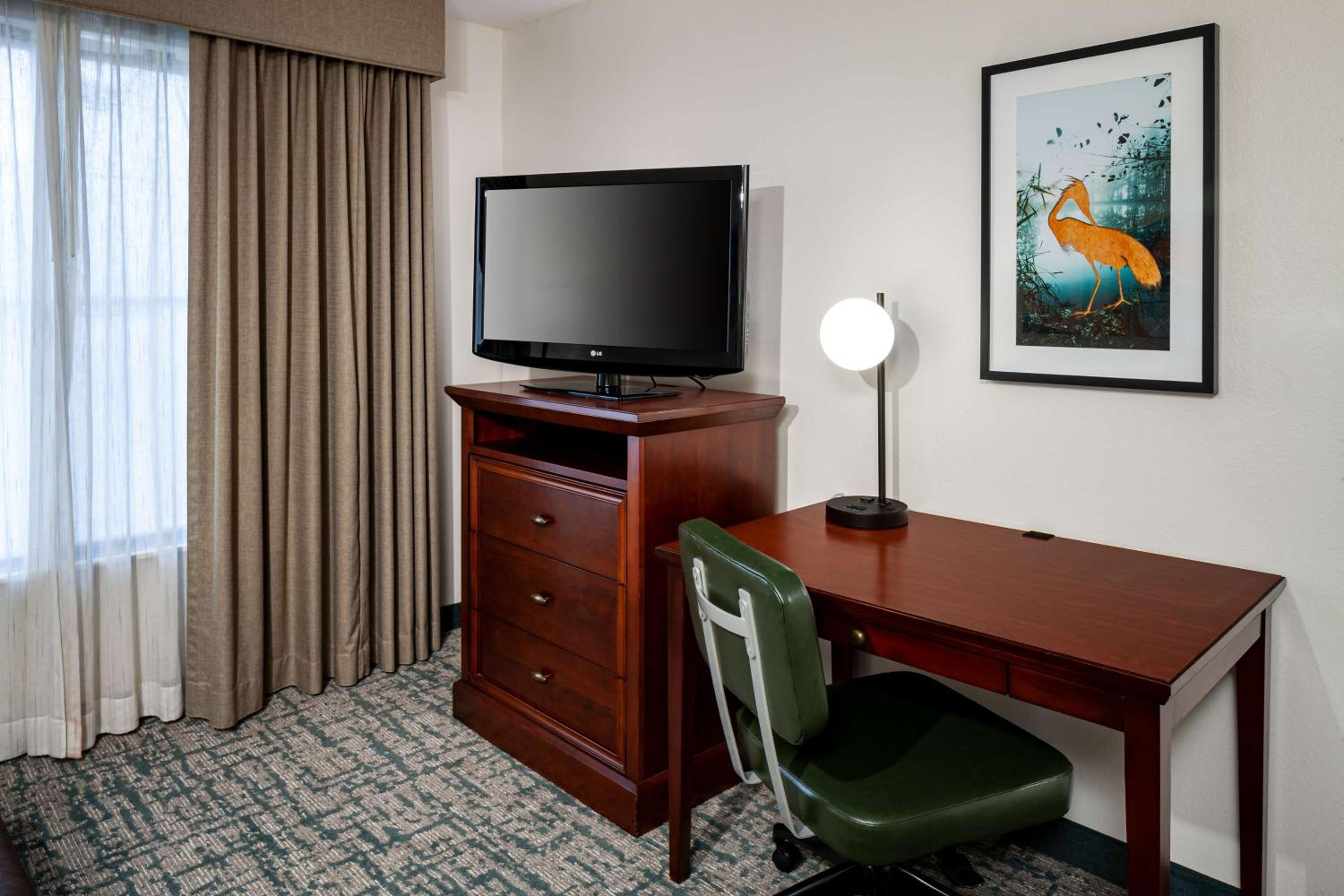 One-Bedroom Suite with Two Queen Beds