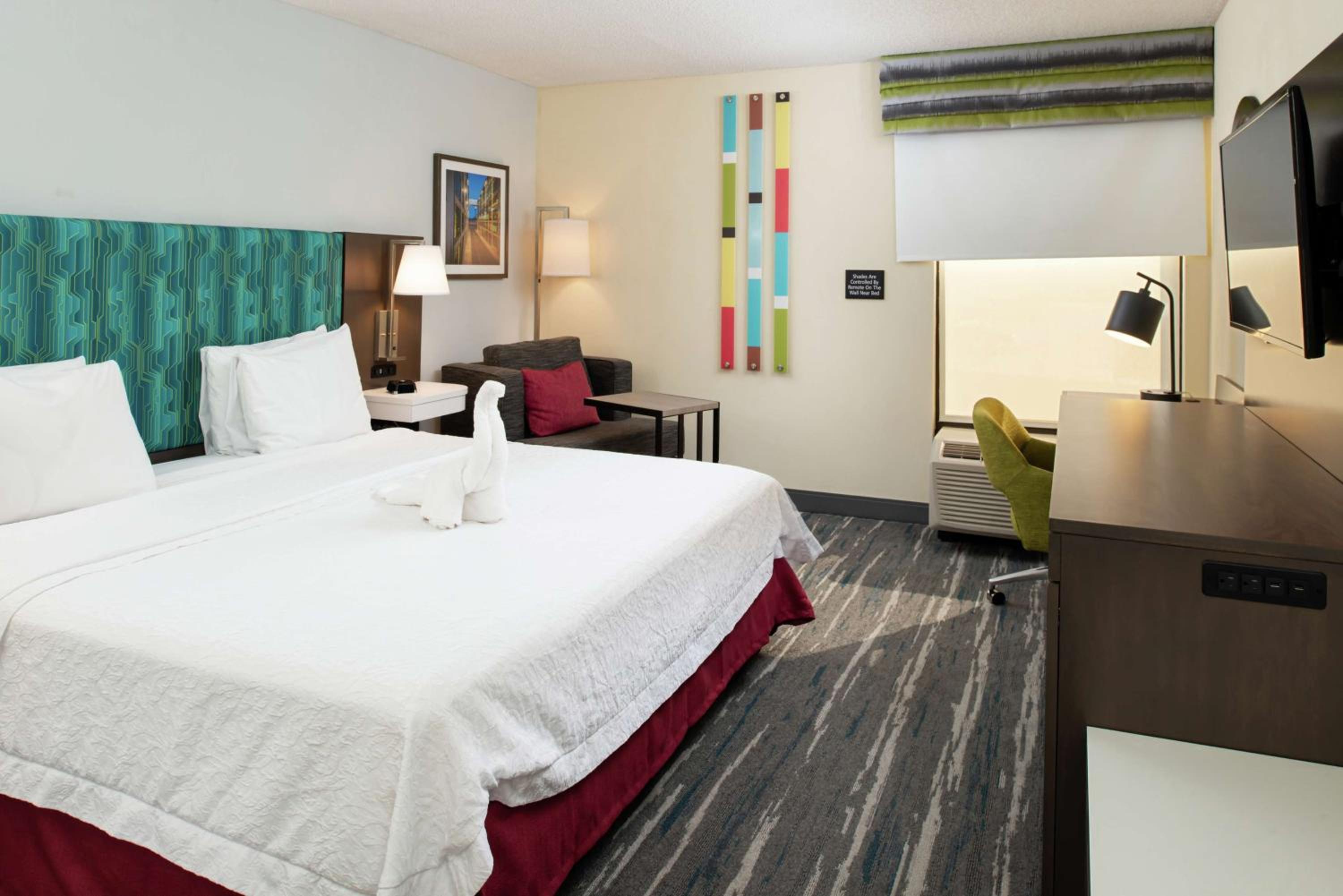 King Room - Mobility Access/Non-Smoking - Photo 1