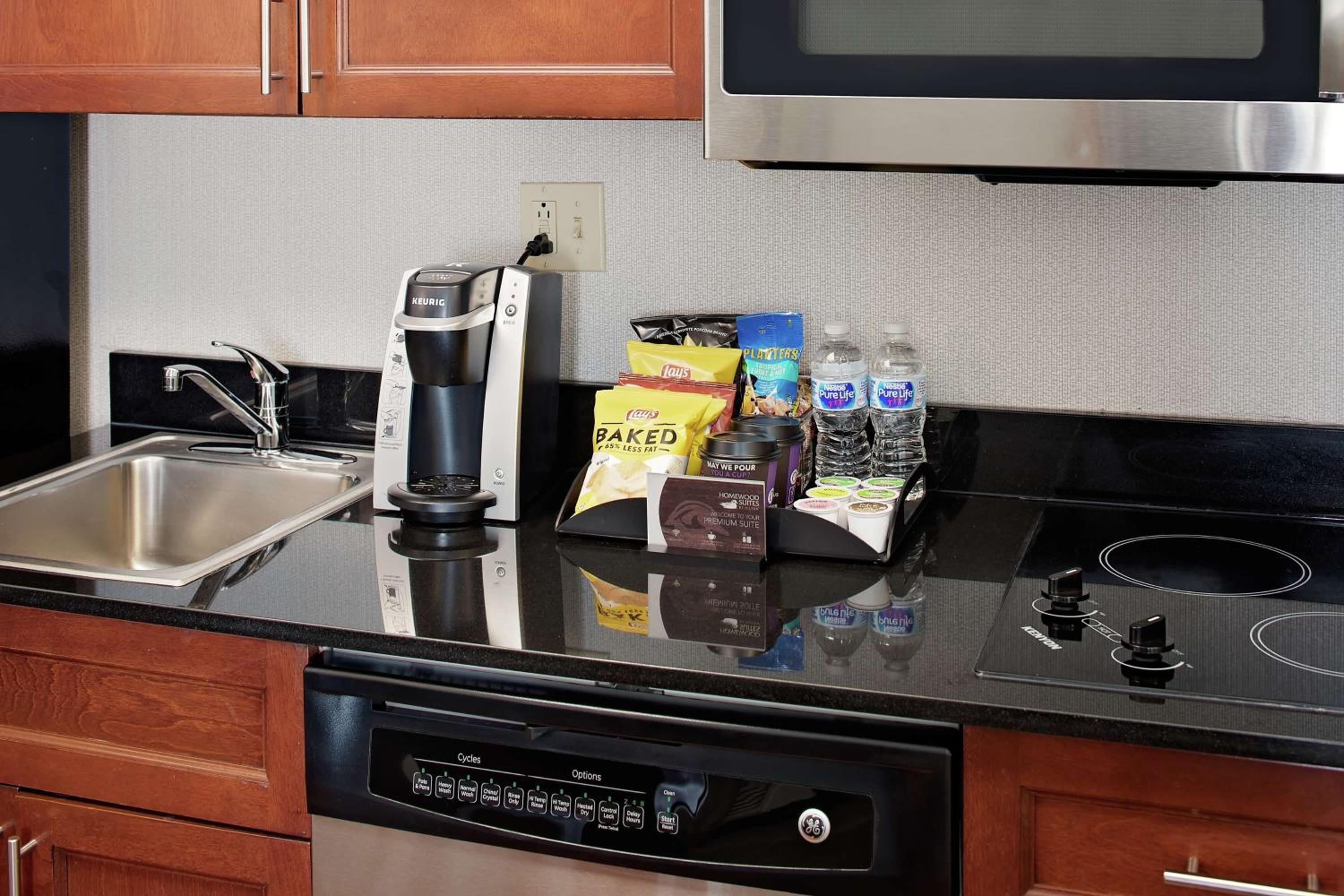 Premium One-Bedroom King Suite