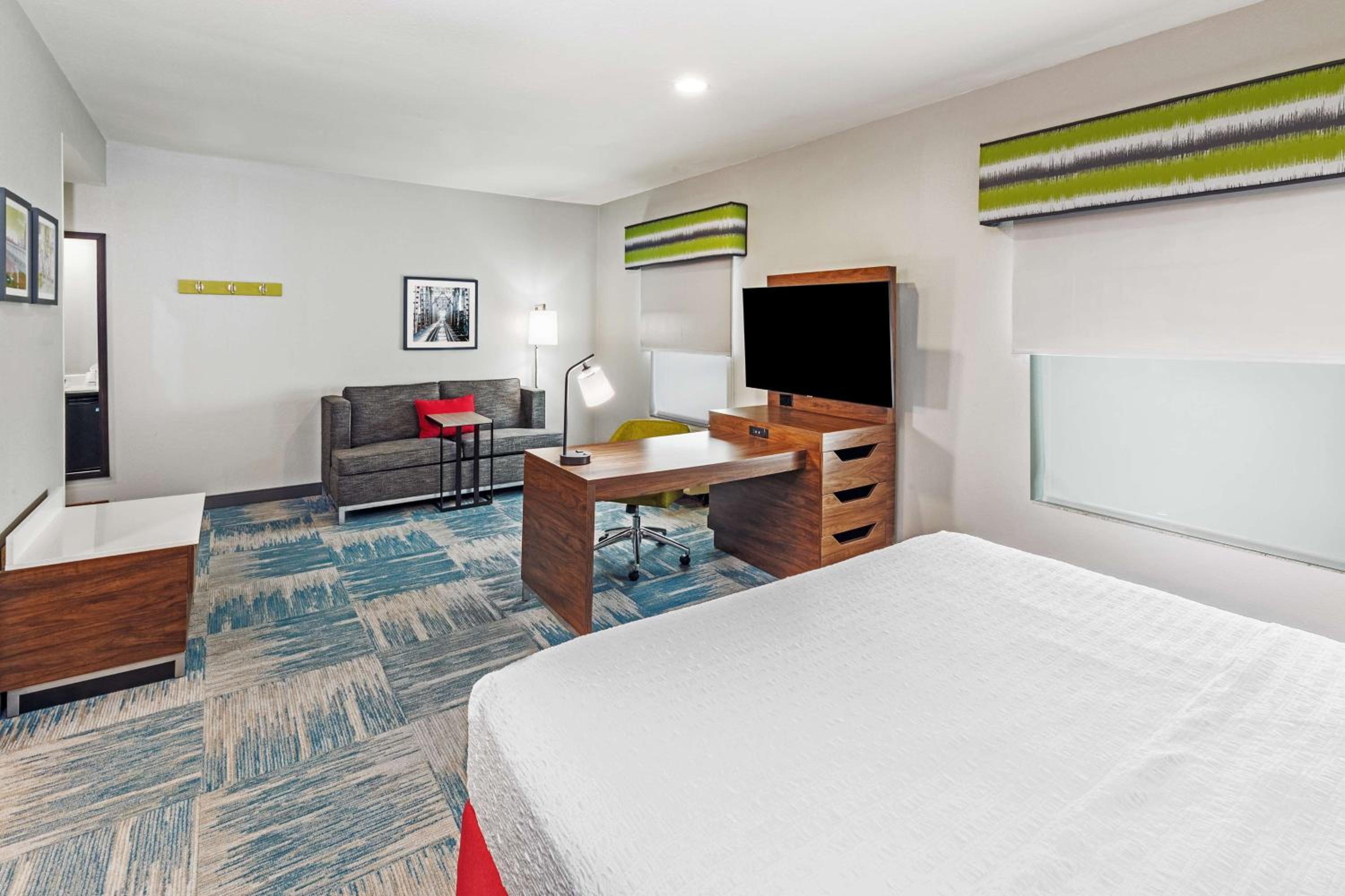 King Studio Suite - Non-Smoking - Photo 1