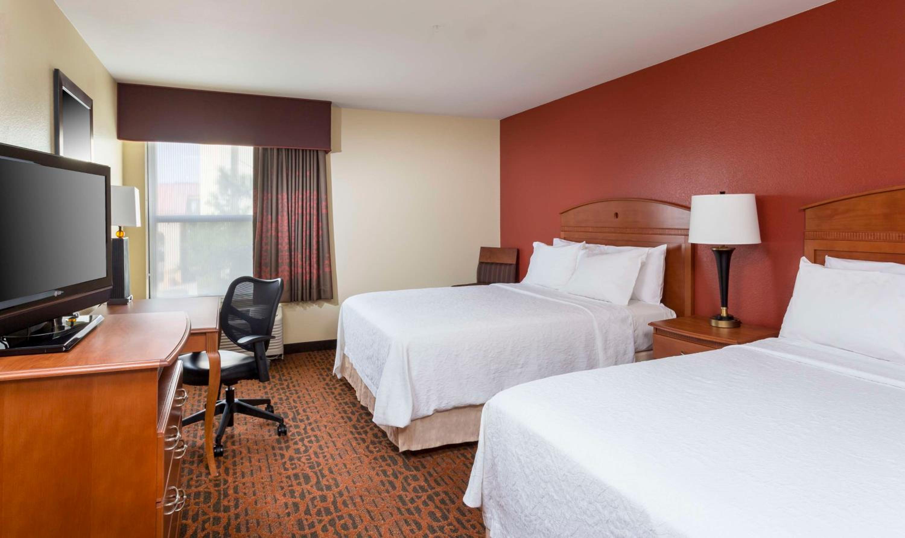Room with Two Queen Beds - Non-Smoking