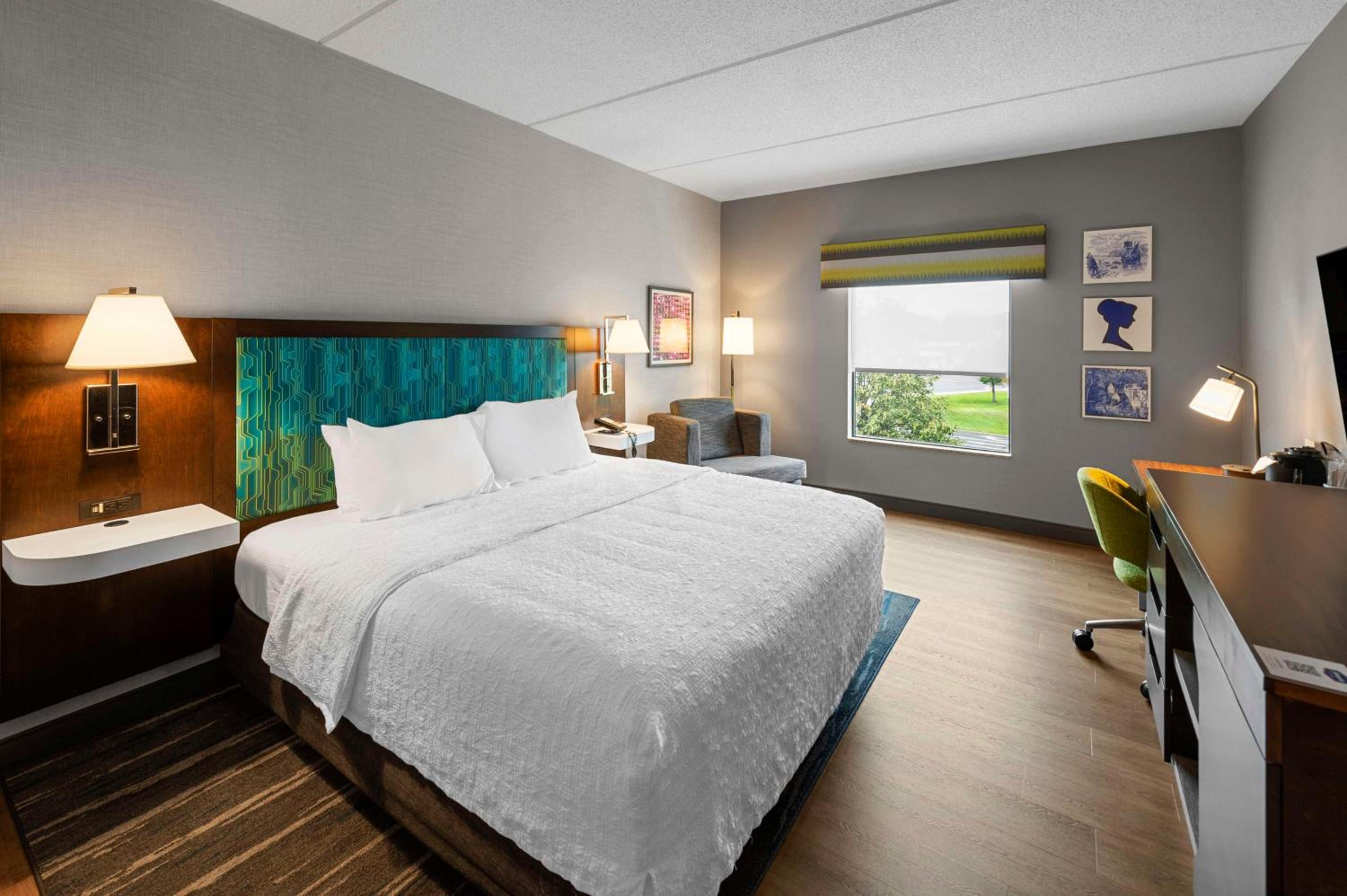 King Room - Mobility Access/Non-Smoking - Photo 2