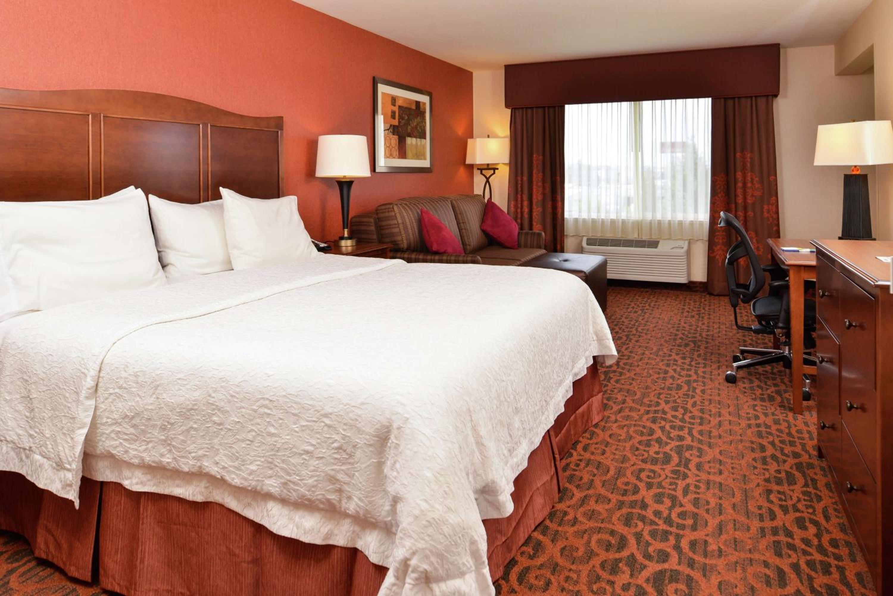 King Room - Hearing Access/Non-Smoking - Photo 5