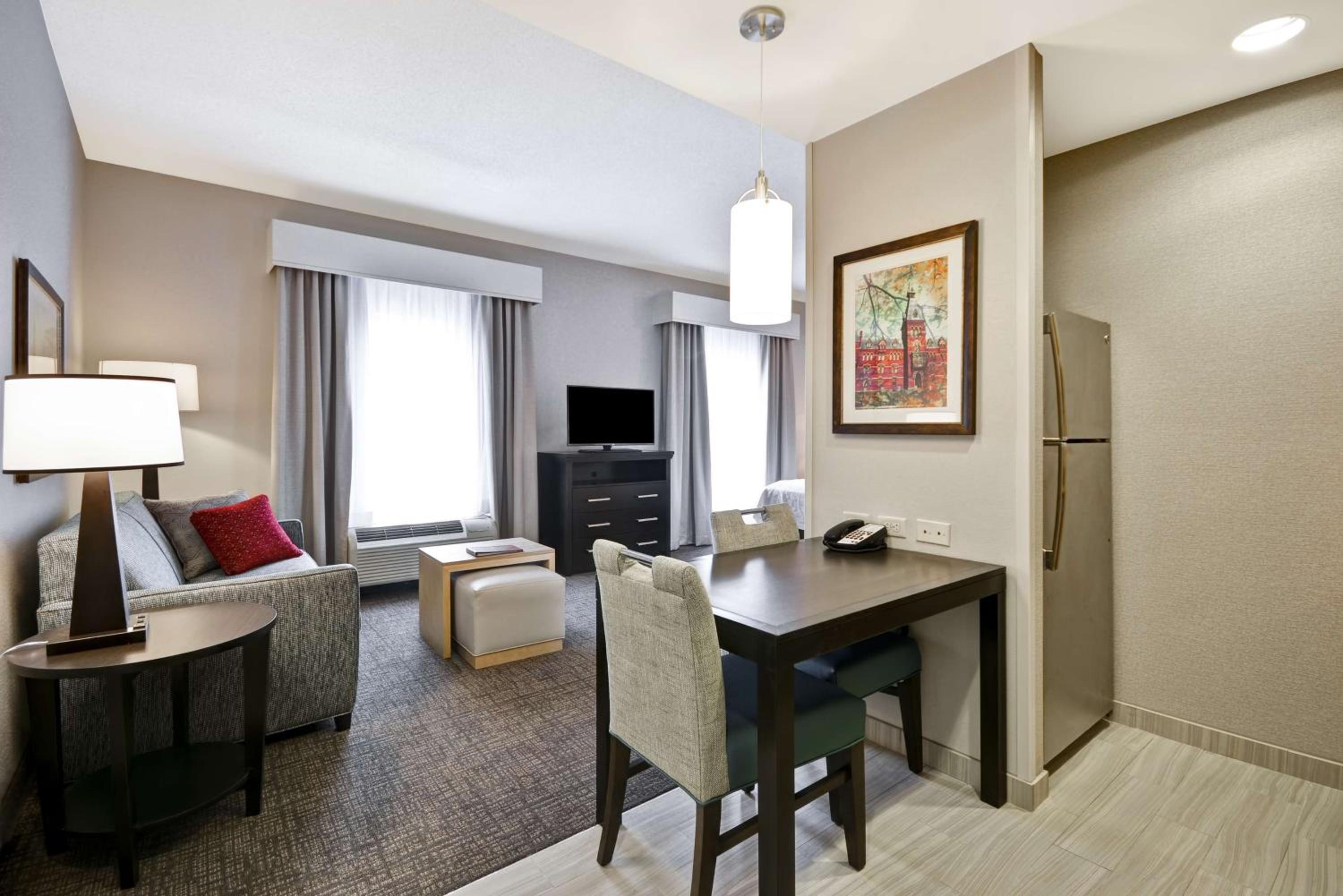 King Studio Suite - Non-Smoking - Photo 5