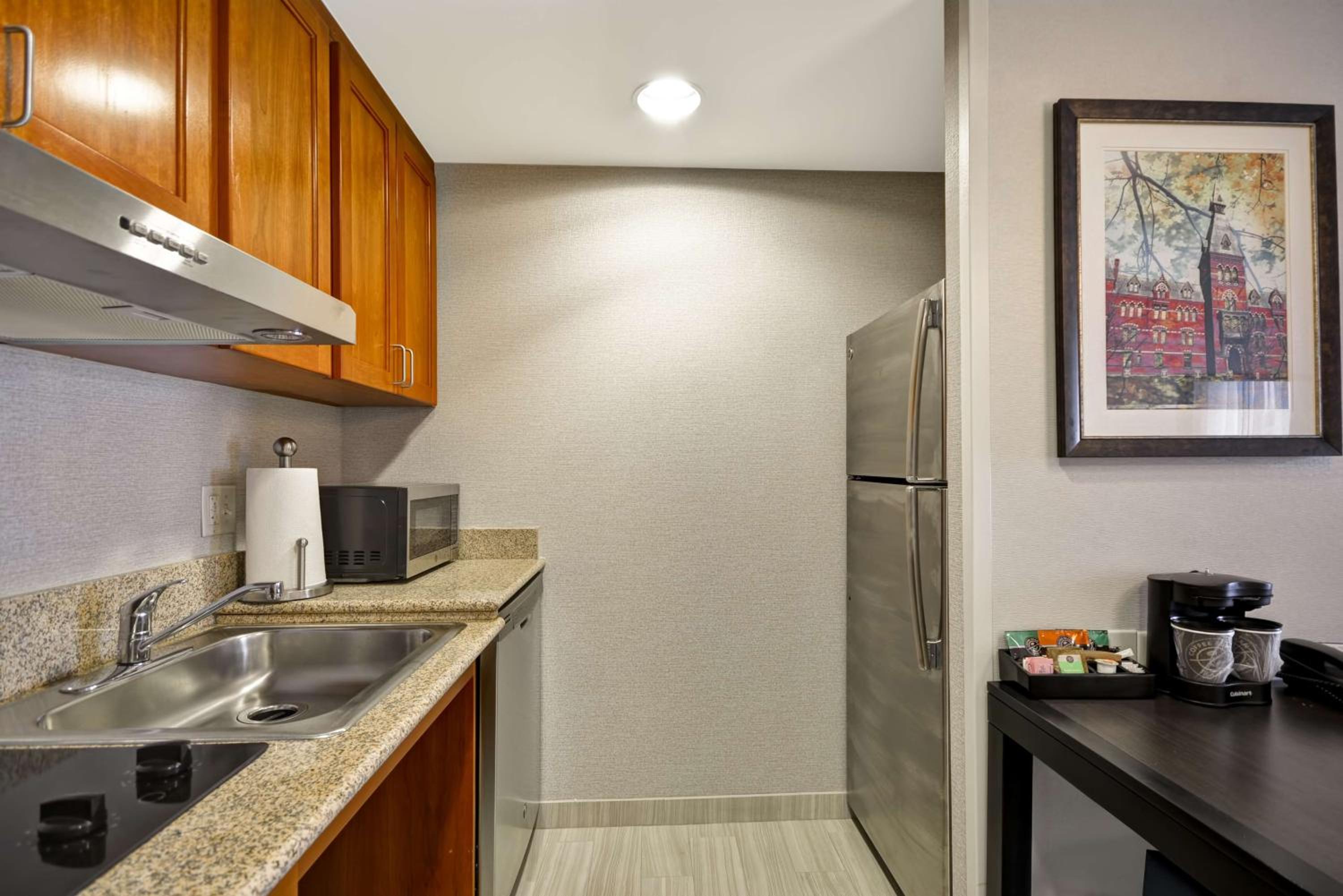 King Studio Suite - Hearing Access/Non-Smoking - Photo 7